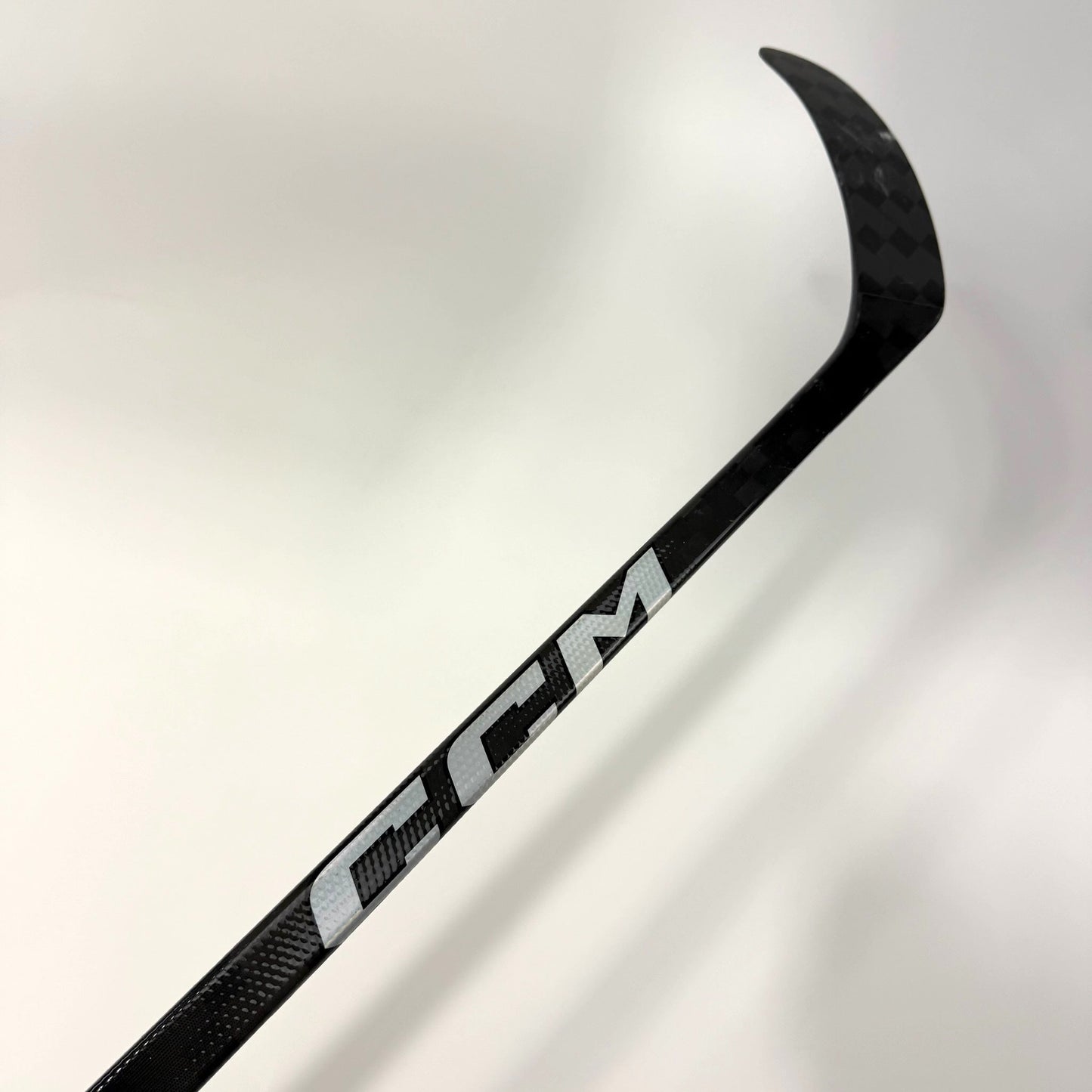 New Right Black CCM Jetspeed FT8 Pro | 80 Flex P92M Curve Grip | AB454
