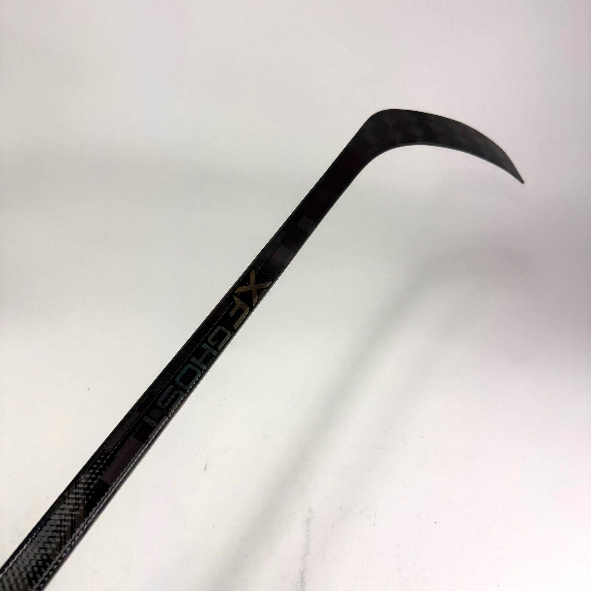 New Left CCM Tacks XF Ghost | 85 Flex P90T Curve Grip | J466