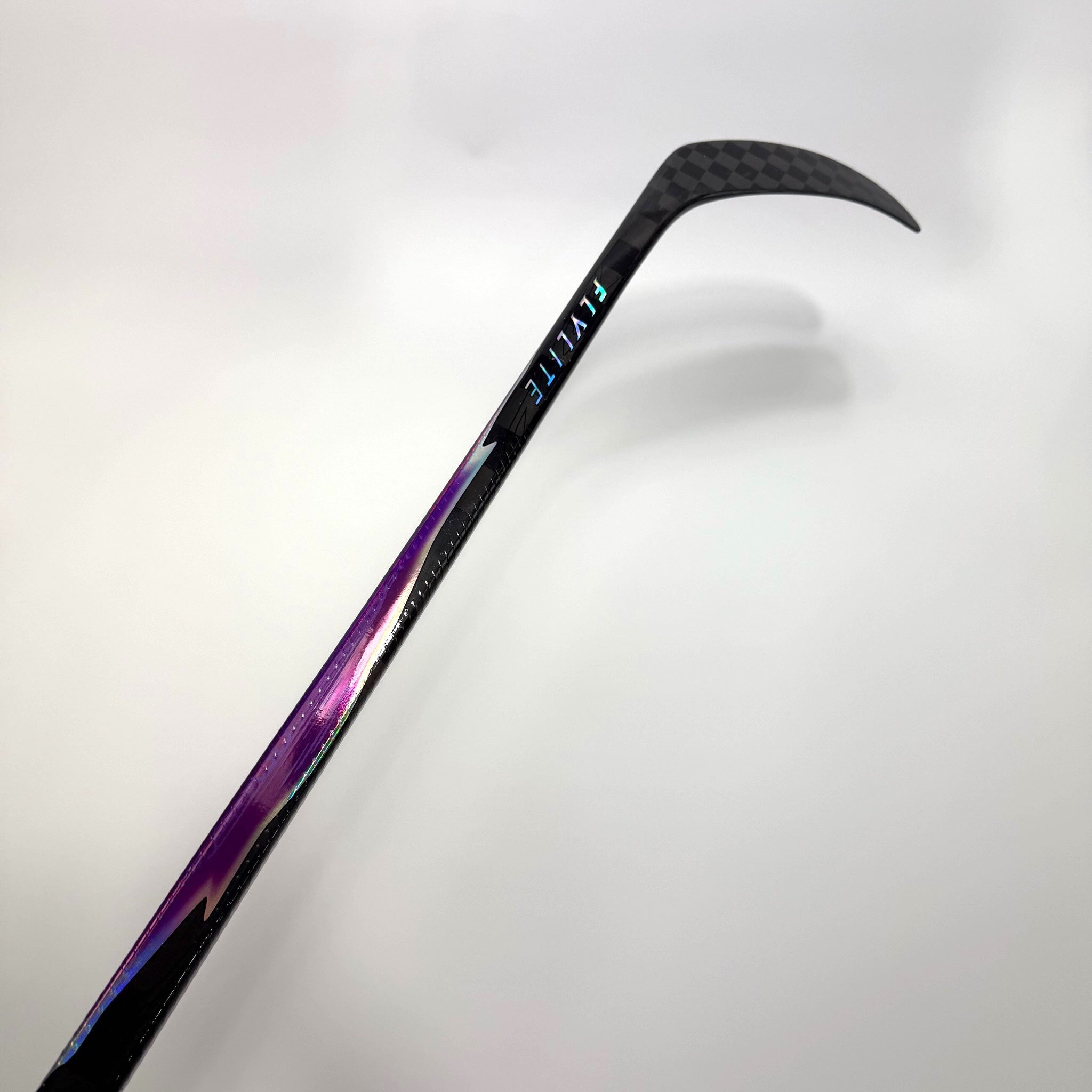 New Left Purple Bauer Flylite | 95 Flex P92M Curve Grip | BH428 - Top Flight Hockey