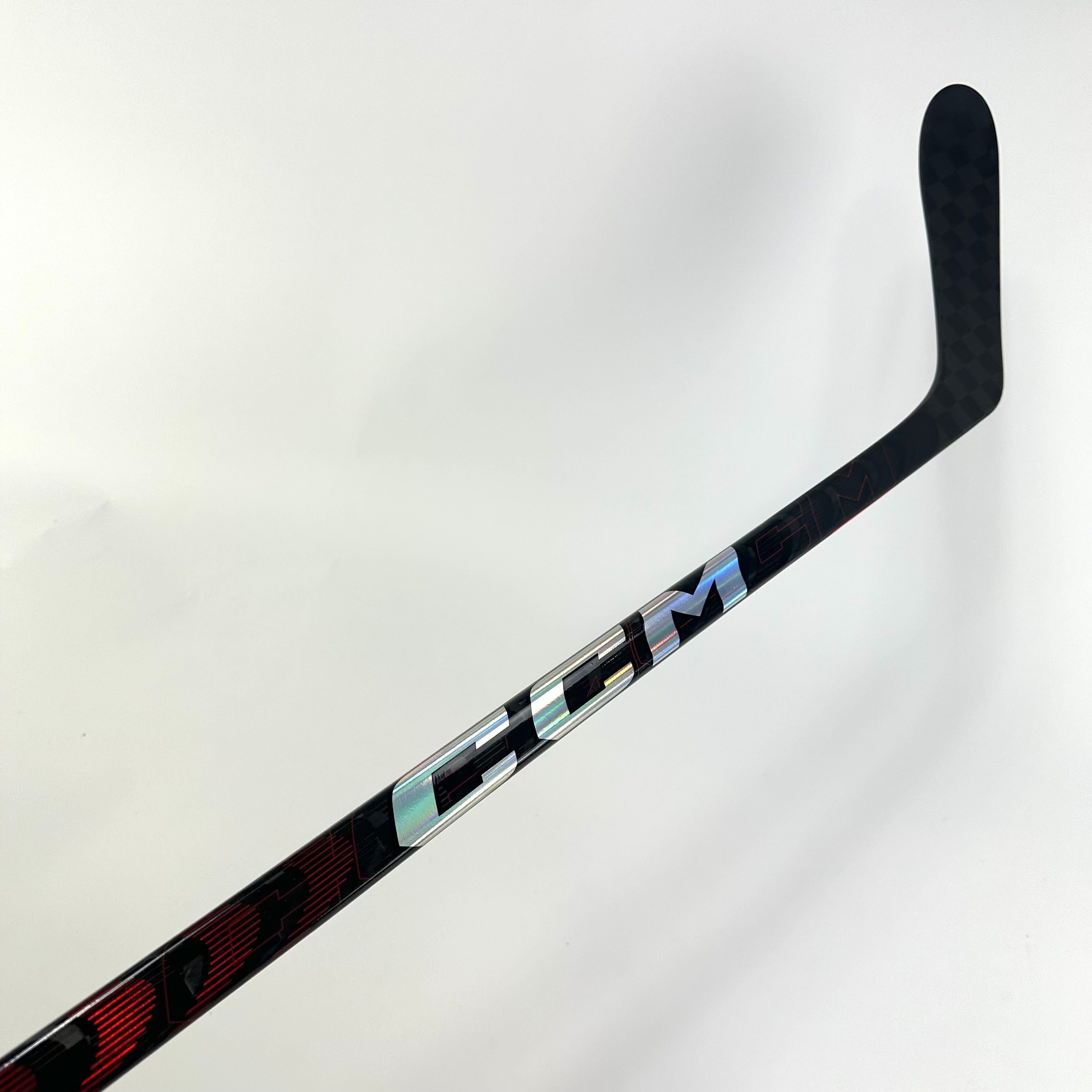 New Left CCM Jetspeed FT5 Pro | P28 Curve 75 Flex Grip | Chuck | M388