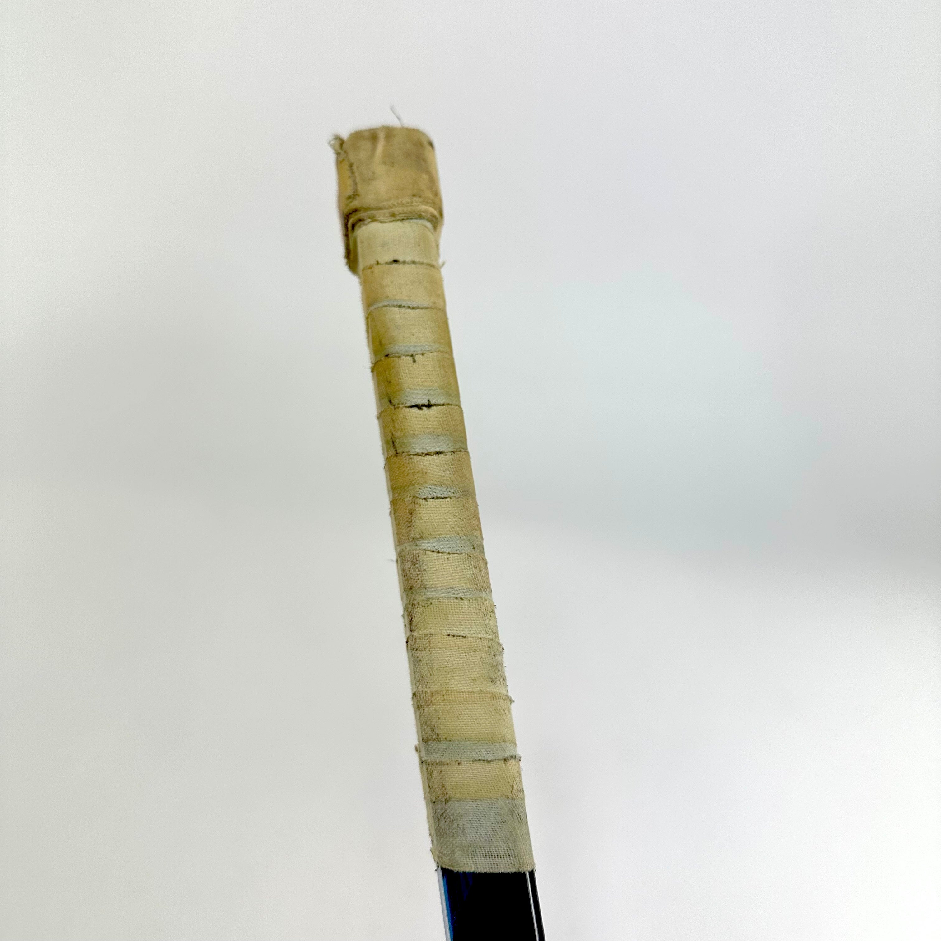 Used Left Bauer Nexus Geo | 87 Flex P28 Curve Grip | Hardman | L495 - Top Flight Hockey