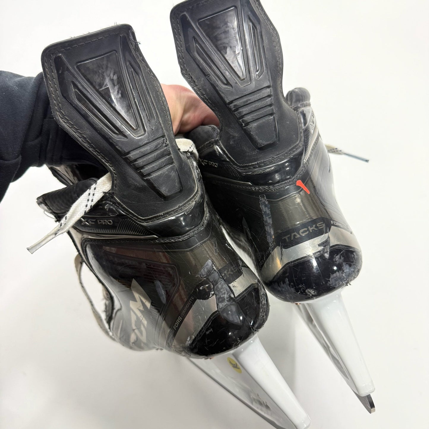 Used Black CCM Tacks XF Pro Skates | 9 D | Chicago Blackhawks Nolan Allan | BH309