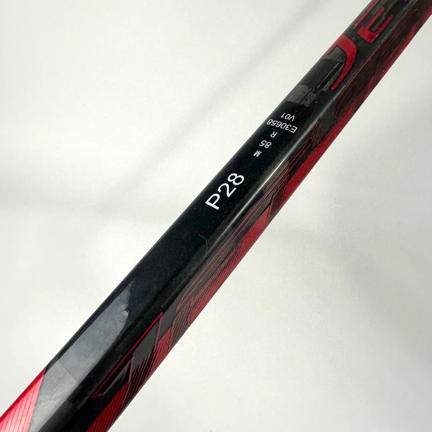 Used Left CCM Jetspeed FT4 Pro 85 Flex P28 Curve Grip | G494 - Top Flight Hockey