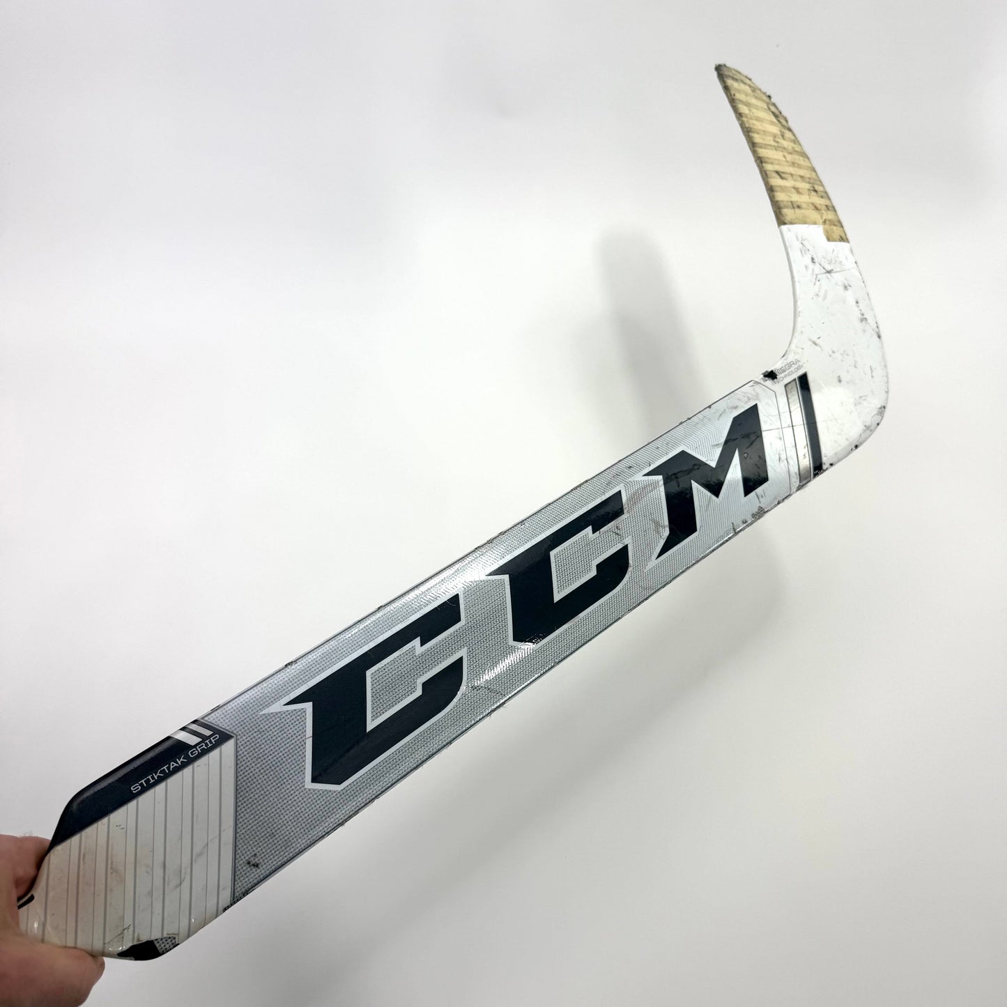 Used Full Right CCM Eflex 4 Goalie Stick | 25" Paddle P1 Curve | BH453