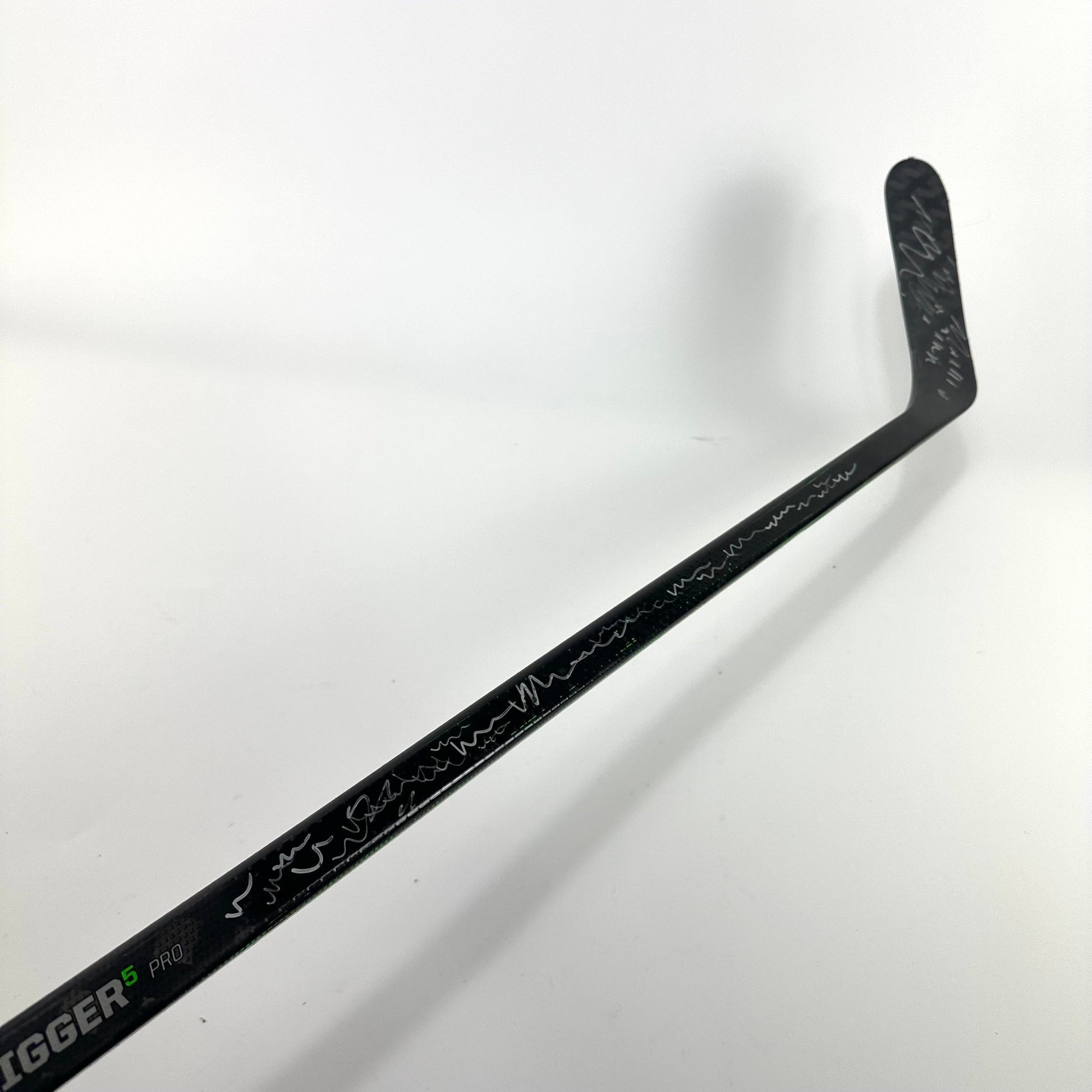 Used Left CCM Ribore Trigger 5 Pro | 90 Flex P28M Curve Grip | Q721 - Top Flight Hockey
