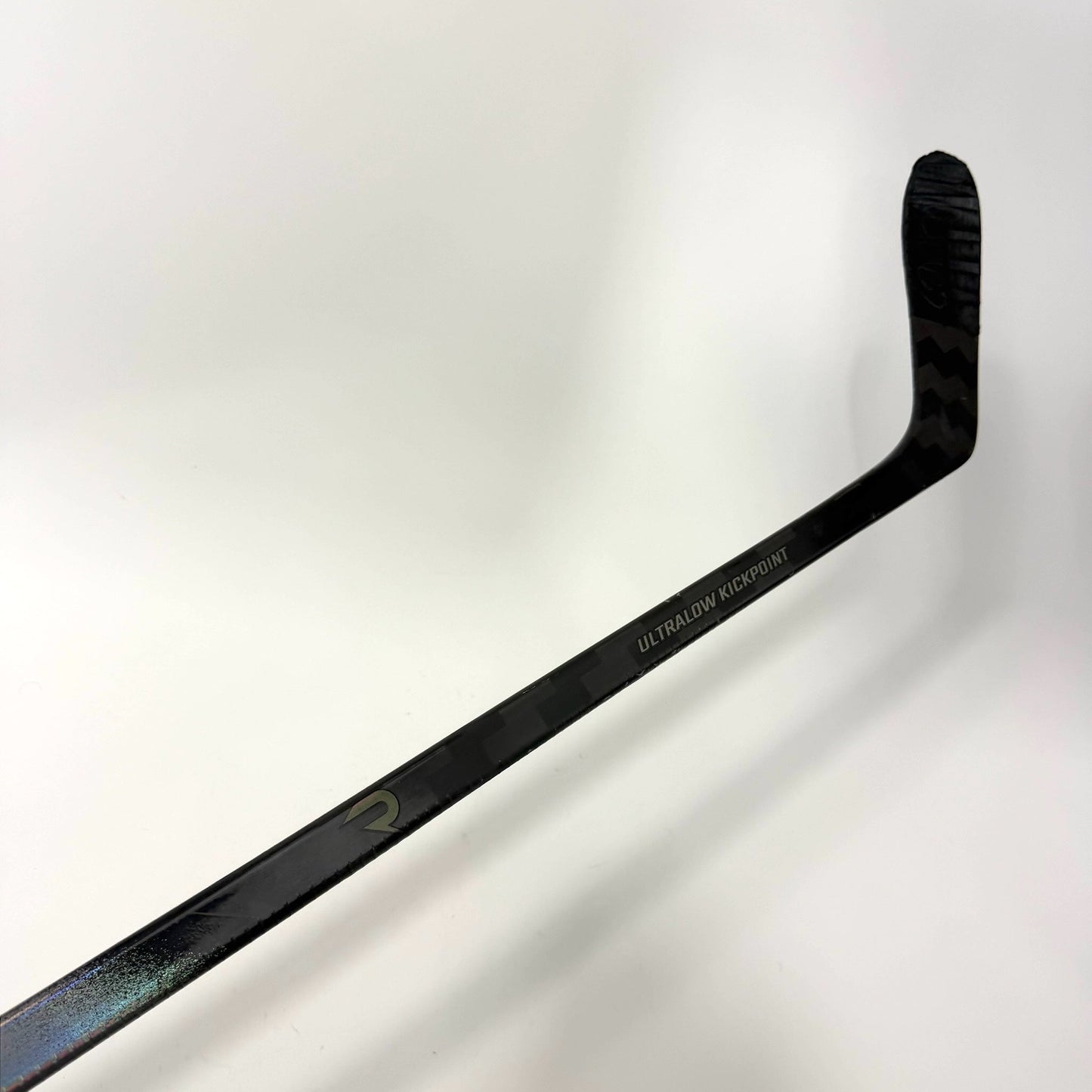 Used Left CCM Ribcor Trigger 10 Pro | 100 Flex P28 Curve Grip | AB988