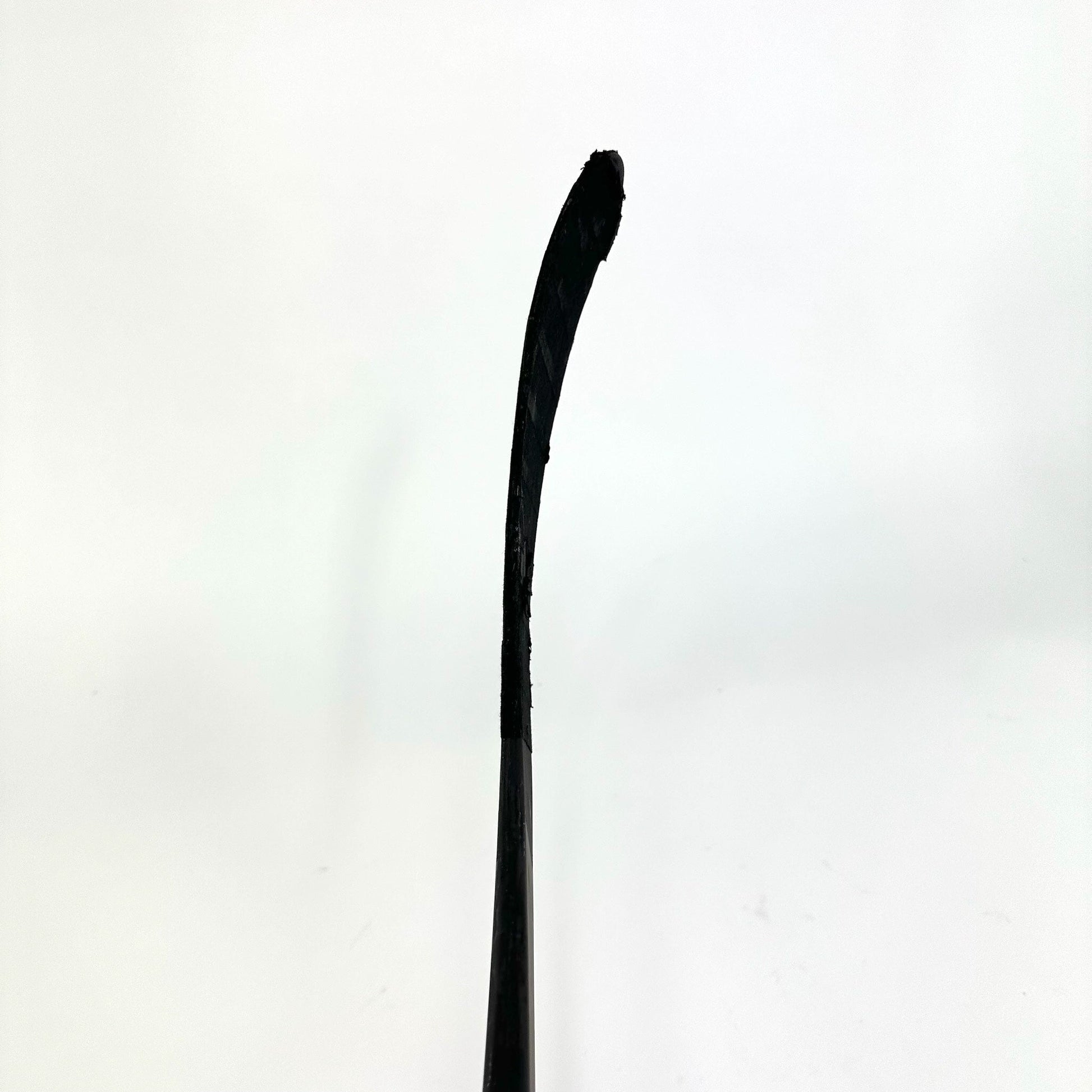 Used Left Bauer Vapor Hyperlite Silver | 77 Flex P28 Curve Grip | Smith | K212 - Top Flight Hockey