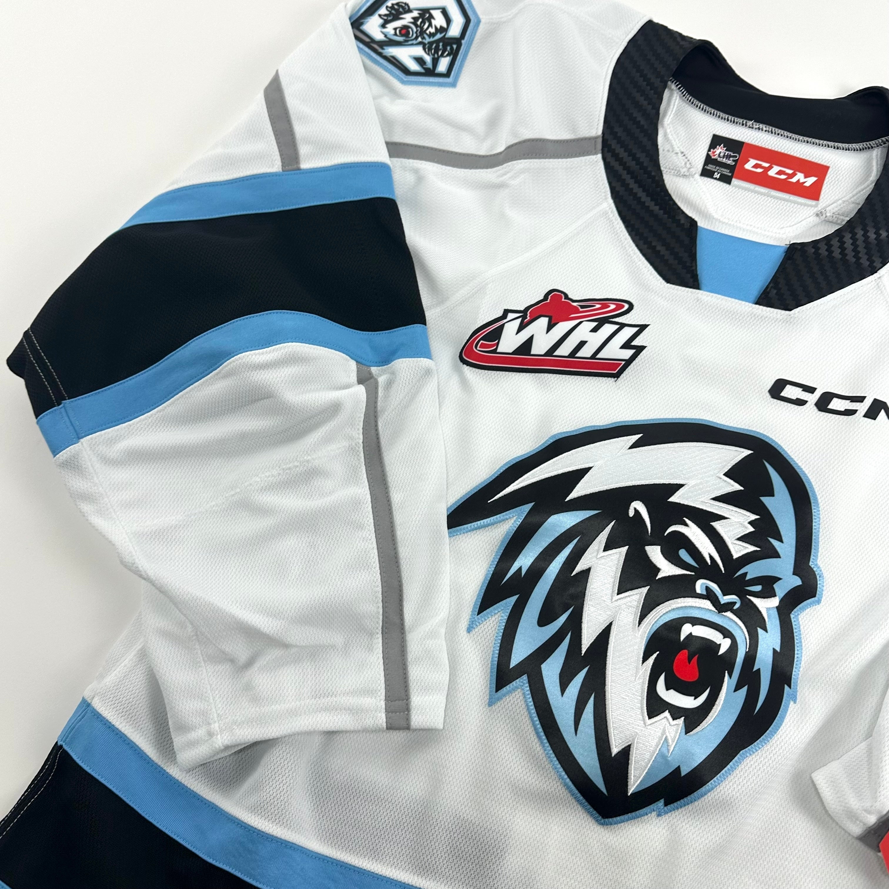 Brand New White Authentic Winnipeg Ice Quicklite Game Jersey - MIC Made in Canada Size 56 - Top Flight Hockey