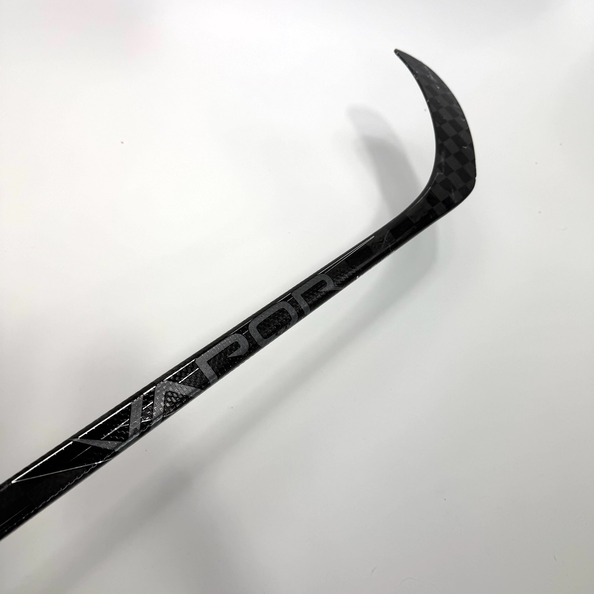Used Right Silver Bauer Vapor Hyperlite 2 | 77 Flex P92 Curve Grip | BH502 - Top Flight Hockey