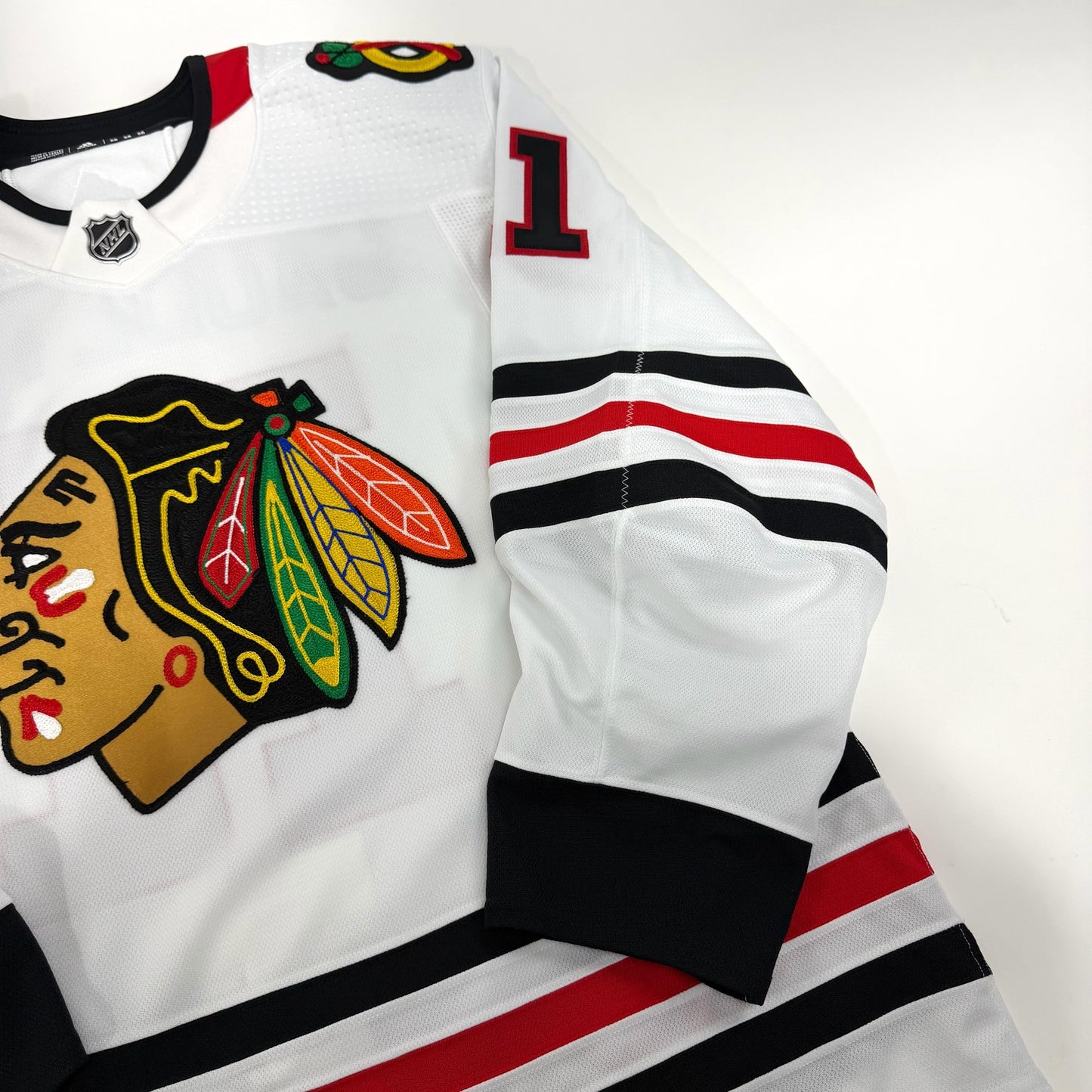 Adam Gaudette #11 Away Chicago Blackhawks Team Issued Jersey 2020-2021, Size 56 | 9134-173