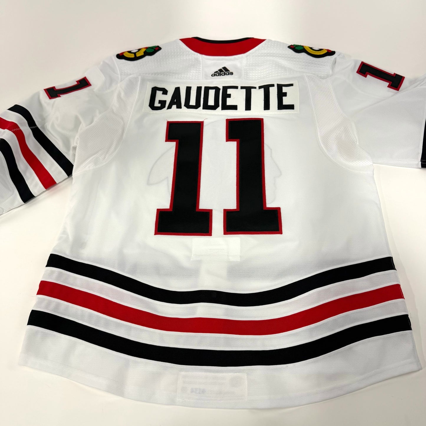 Adam Gaudette #11 Away Chicago Blackhawks Team Issued Jersey 2020-2021, Size 56 | 9134-173