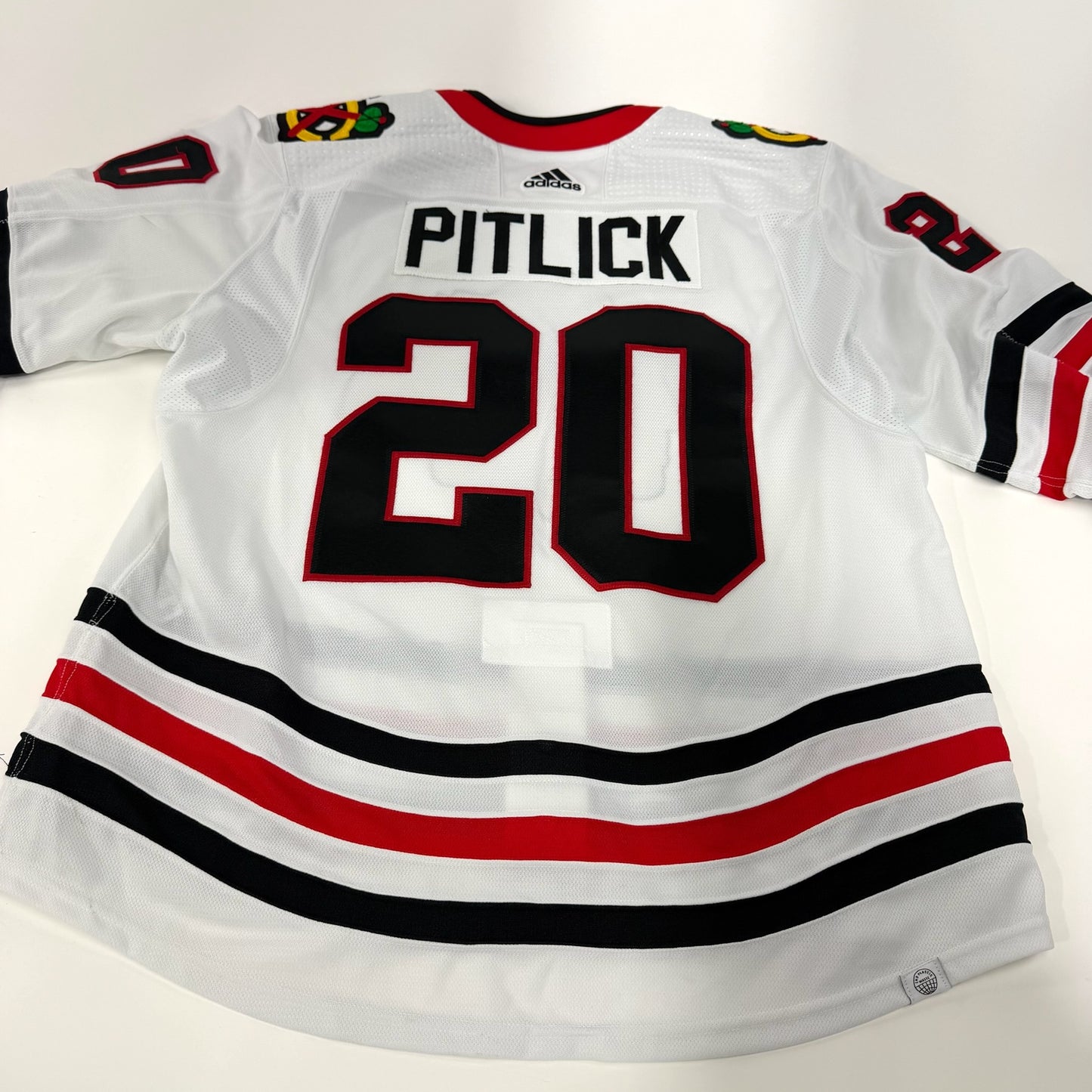 Rem Pitlick #20 Away Chicago Blackhawks Team Issued Jersey 2023-2024 | Size 56 | 23760