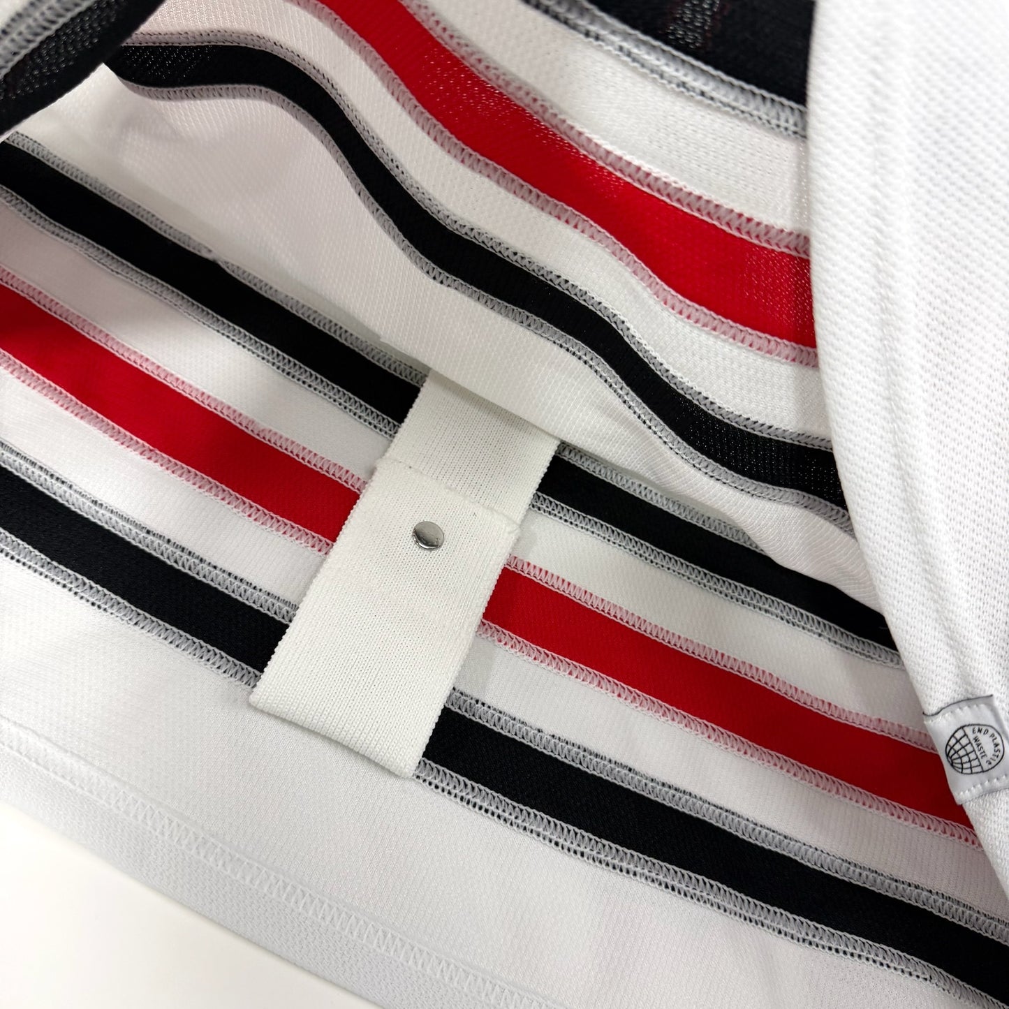 Rem Pitlick #20 Away Chicago Blackhawks Team Issued Jersey 2023-2024 | Size 56 | 23760
