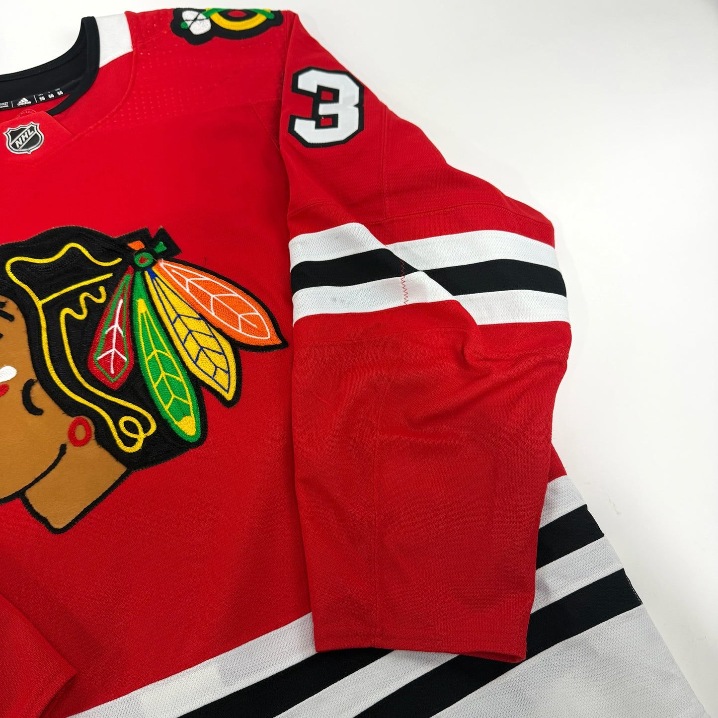 Philipp Kurashev #23 Home Chicago Blackhawks Jersey 2021-2022, Set 1 | Size 56 | 5683-25666
