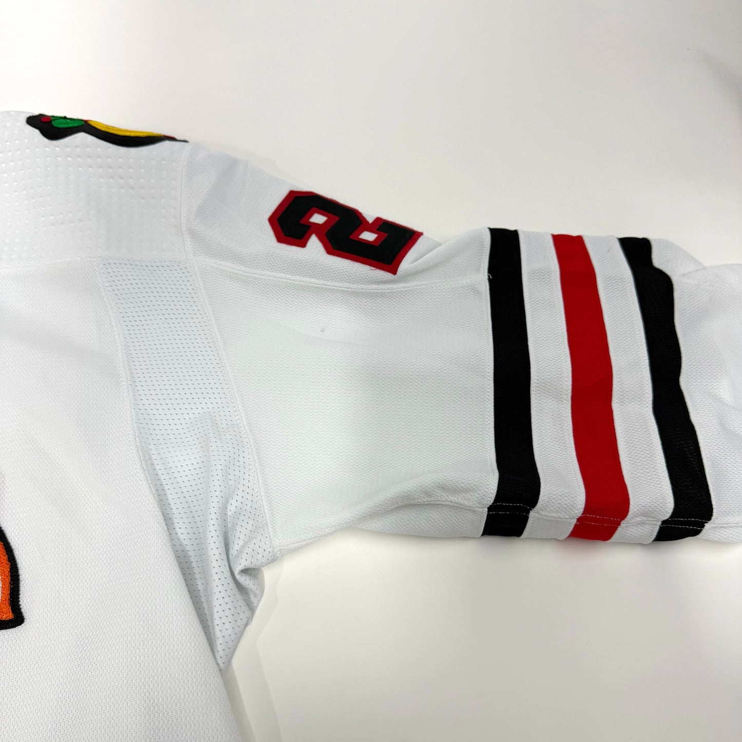 Andreas Englund #28 Away Chicago Blackhawks Team Issued Jersey 2022-2023, Set 1 | Size 58 | 25527