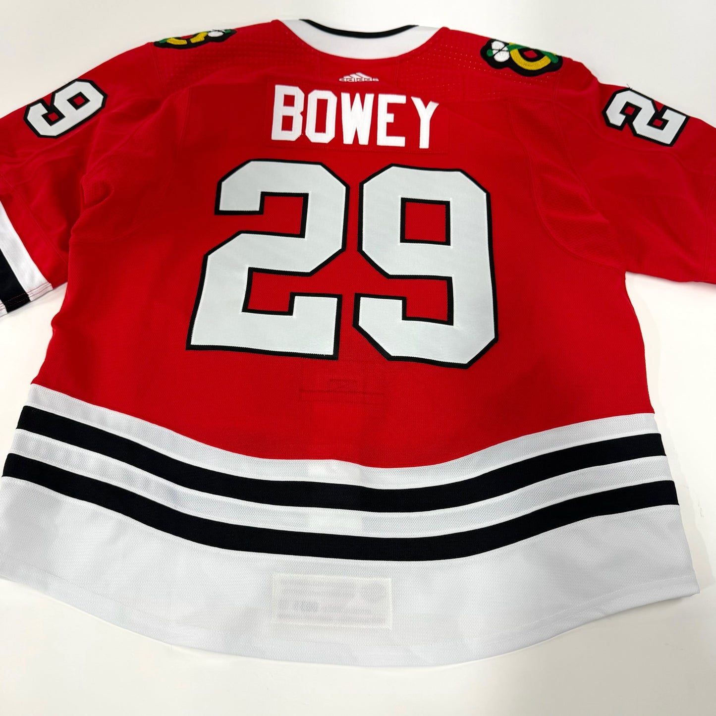 Madison Bowey #29 Home Chicago Blackhawks Team Issued Jersey 2020-2021, Set 1 | 35-53