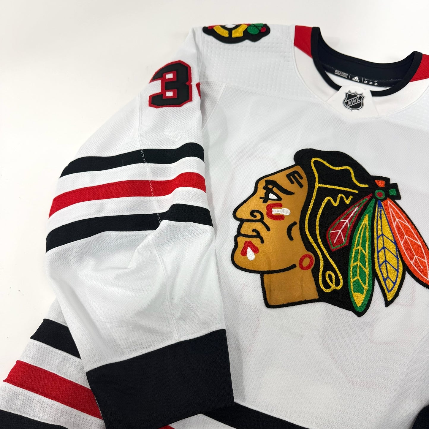 Carl Soderberg #34 Away Chicago Blackhawks Team Issued Jersey 2020-2021, Set 1 | Size 56 | 9996-7363