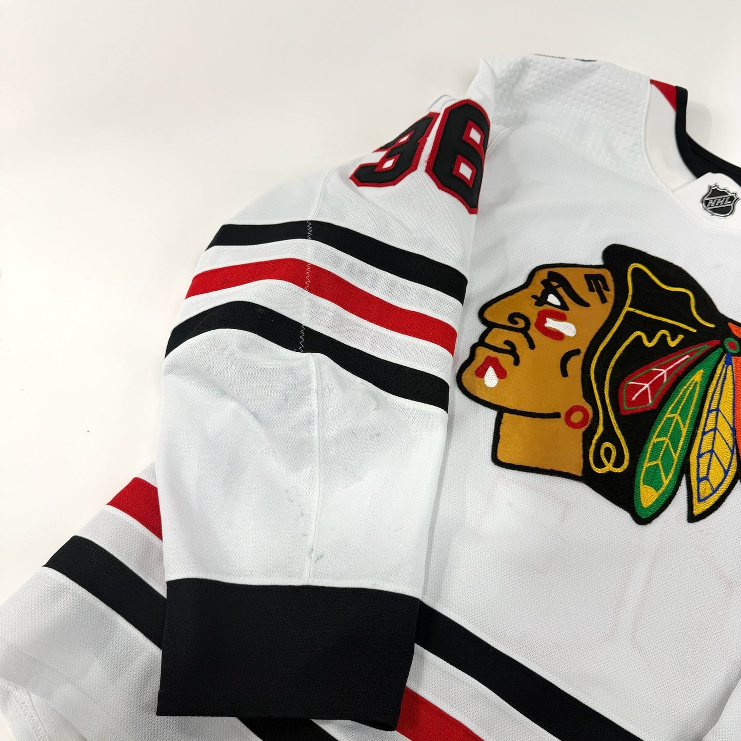 Matthew Highmore #36 Away Chicago Blackhawks Team Issued Jersey 2020-2021, Set 1 | Size 56 | 1121-7362