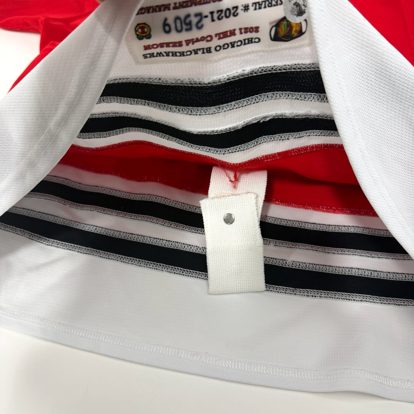Calvin de Haan #44 Home Chicago Blackhawks Team Issued Jersey 2020-2021, Set 1 | Size 56 | 2509-7382