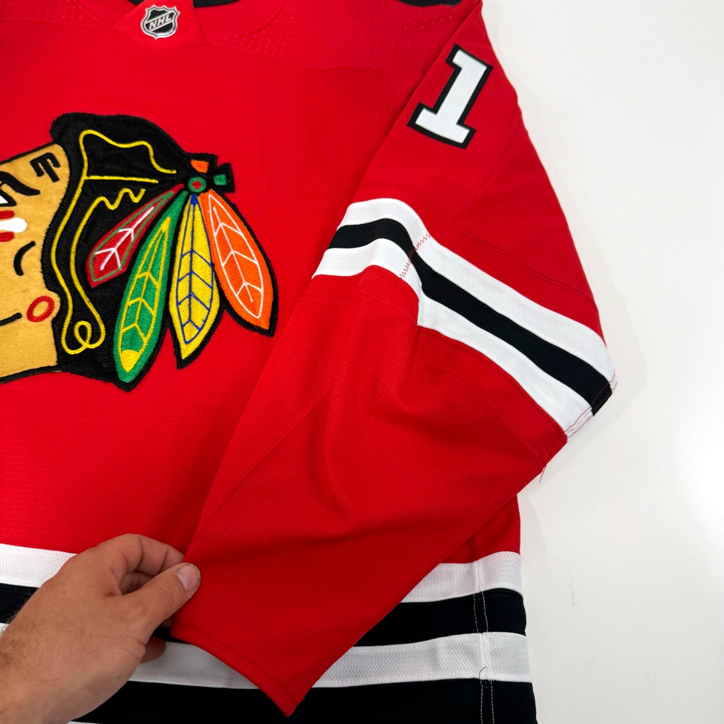 Riley Stillman #61 Home Chicago Blackhawks Team Issued Jersey 2020-2021, Set 2 | Size 56 | 85-7374
