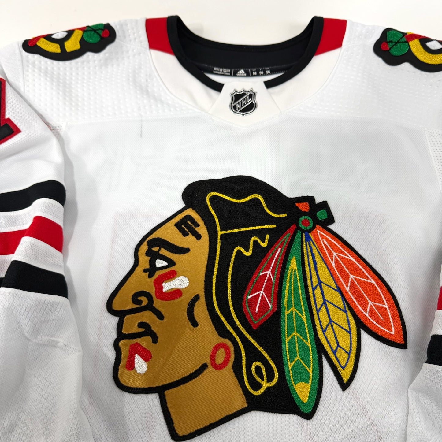 Lucas Wallmark #71 Away Chicago Blackhawks Team Issued Jersey 2020-2021, Set 1 | Size 56 | 3552-187