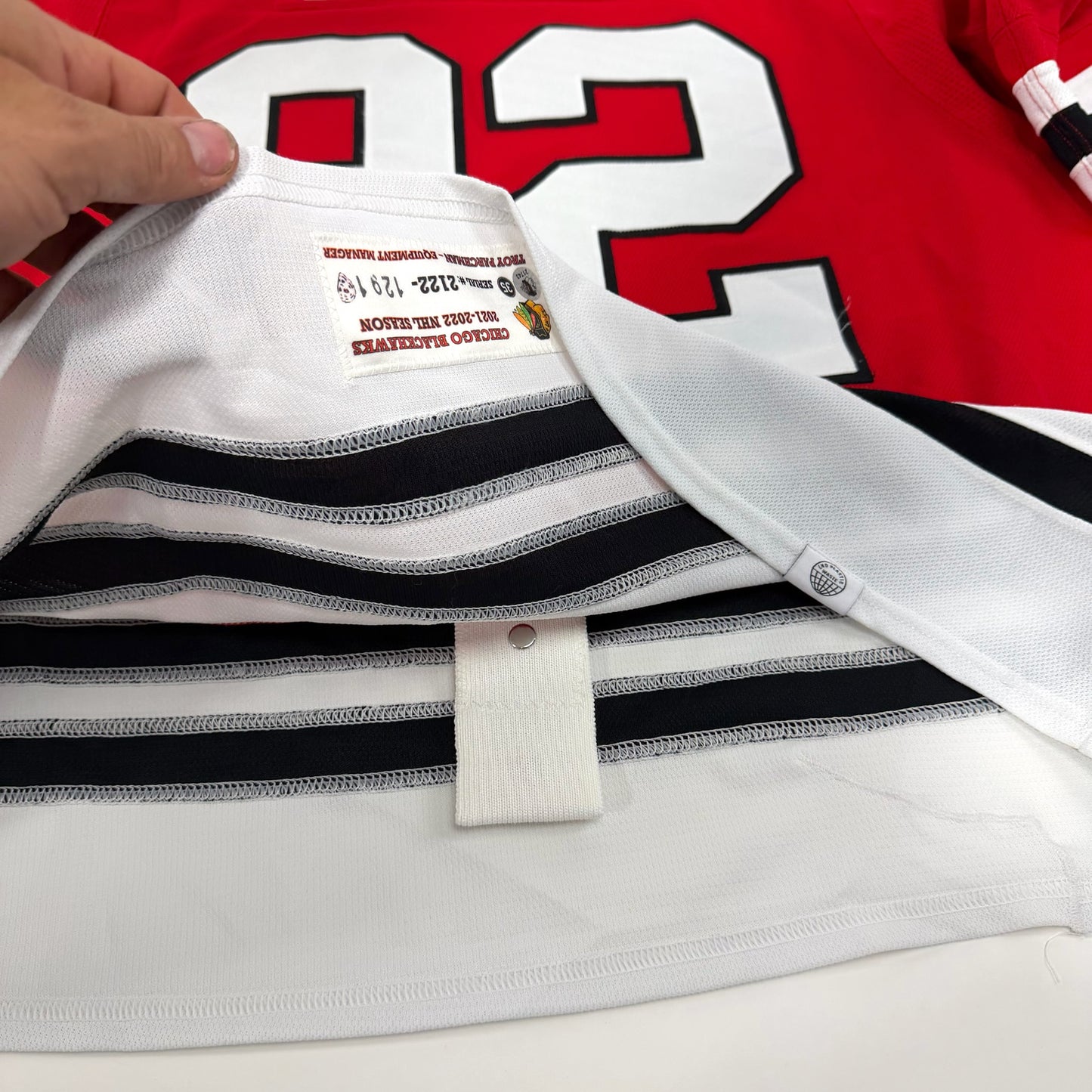 Caleb Jones #82 Home Chicago Blackhawks Jersey 2021-2022, Set 2 | Size 58 | 1291-21743