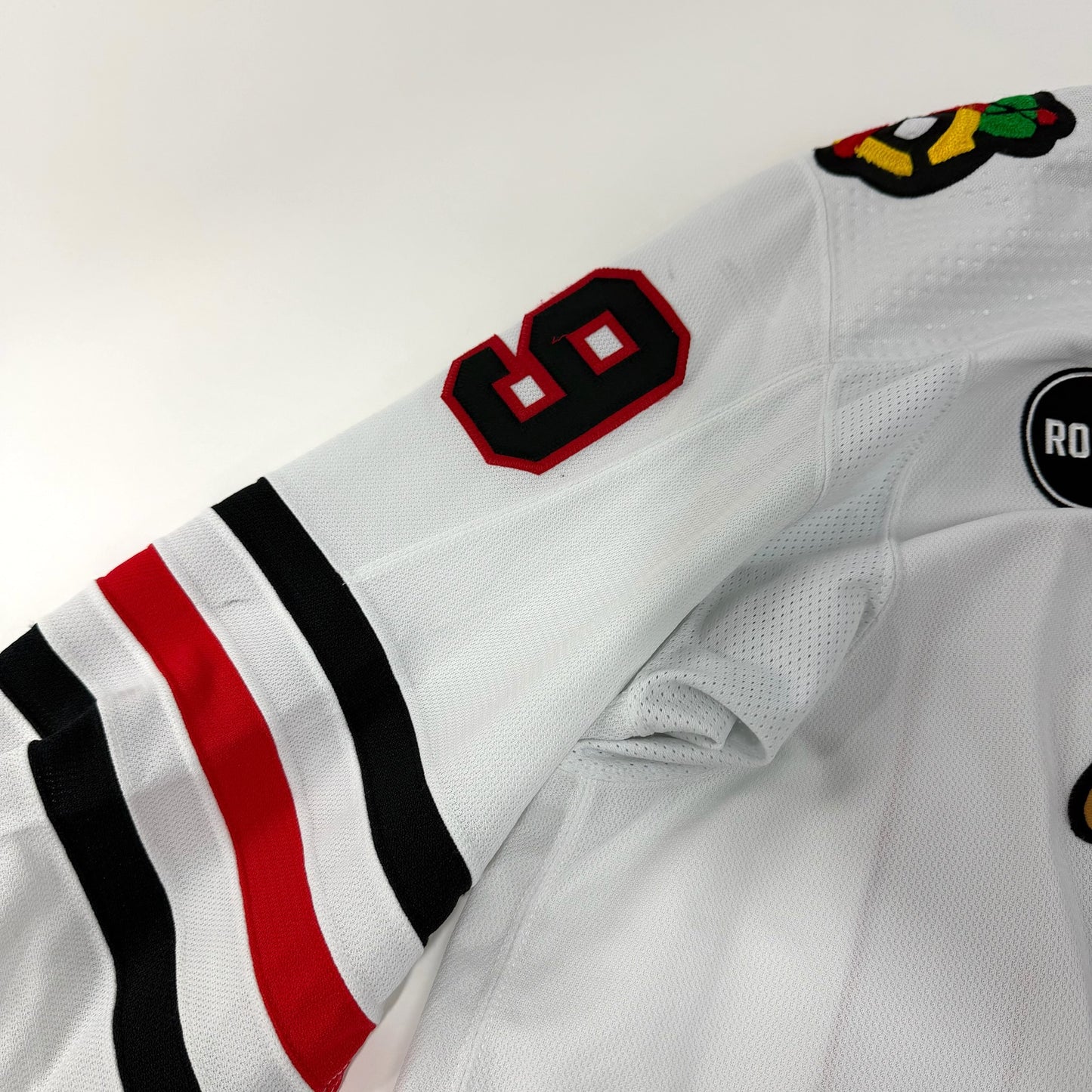 Andreas Athanasiou #89 Away Chicago Blackhawks Game Worn Jersey 2023-2024, Set 2 | Size 56 | 8163-23756