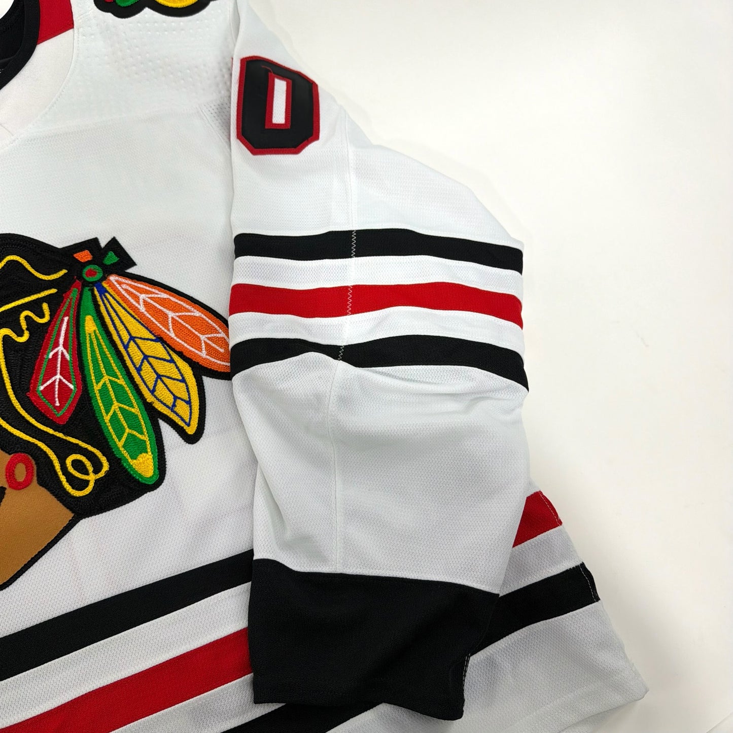 Tyler Johnson #90 Away Chicago Blackhawks Team Issued Jersey 2021-2022 | Size 54 (Shortened) 21717