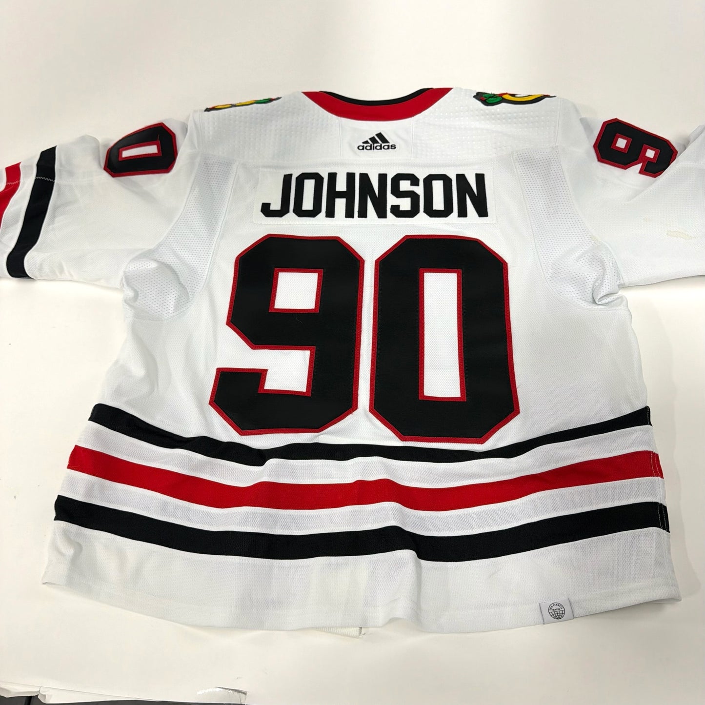 Tyler Johnson #90 Away Chicago Blackhawks Team Issued Jersey 2021-2022 | Size 54 (Shortened) 21717