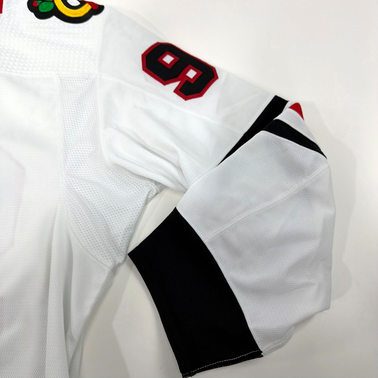 Michal Teply #92 Away Chicago Blackhawks Team Issued Jersey 2023-2024 | 25626