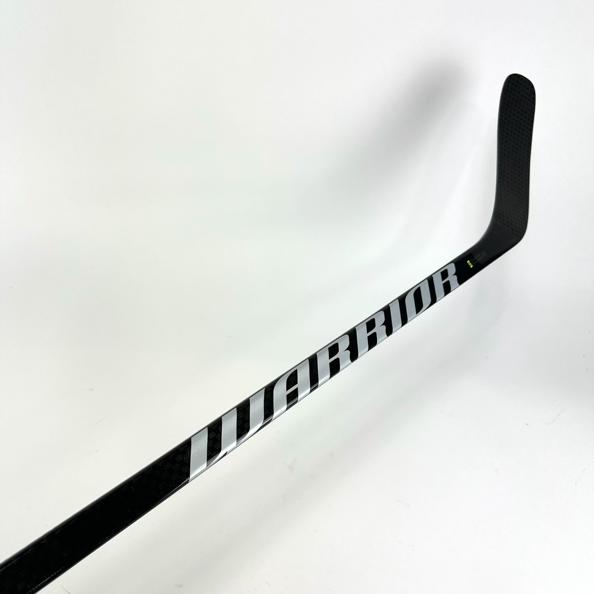 New Left Warrior Alpha LX2 | 85 Flex W88 Curve Grip | K222