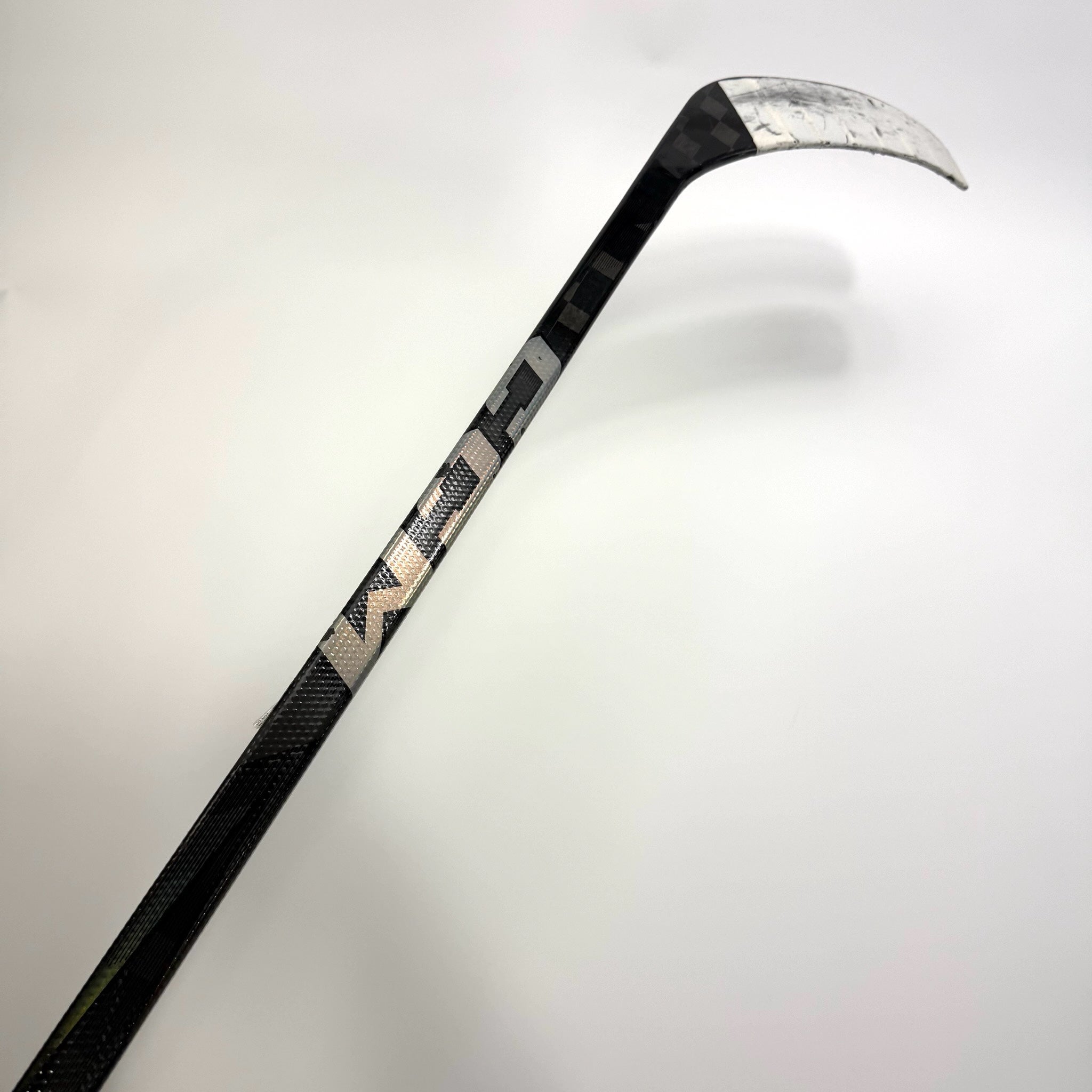 Used Left Black CCM Jetspeed FT7 Pro | 80 Flex P90TM Curve Grip | BH415 - Top Flight Hockey