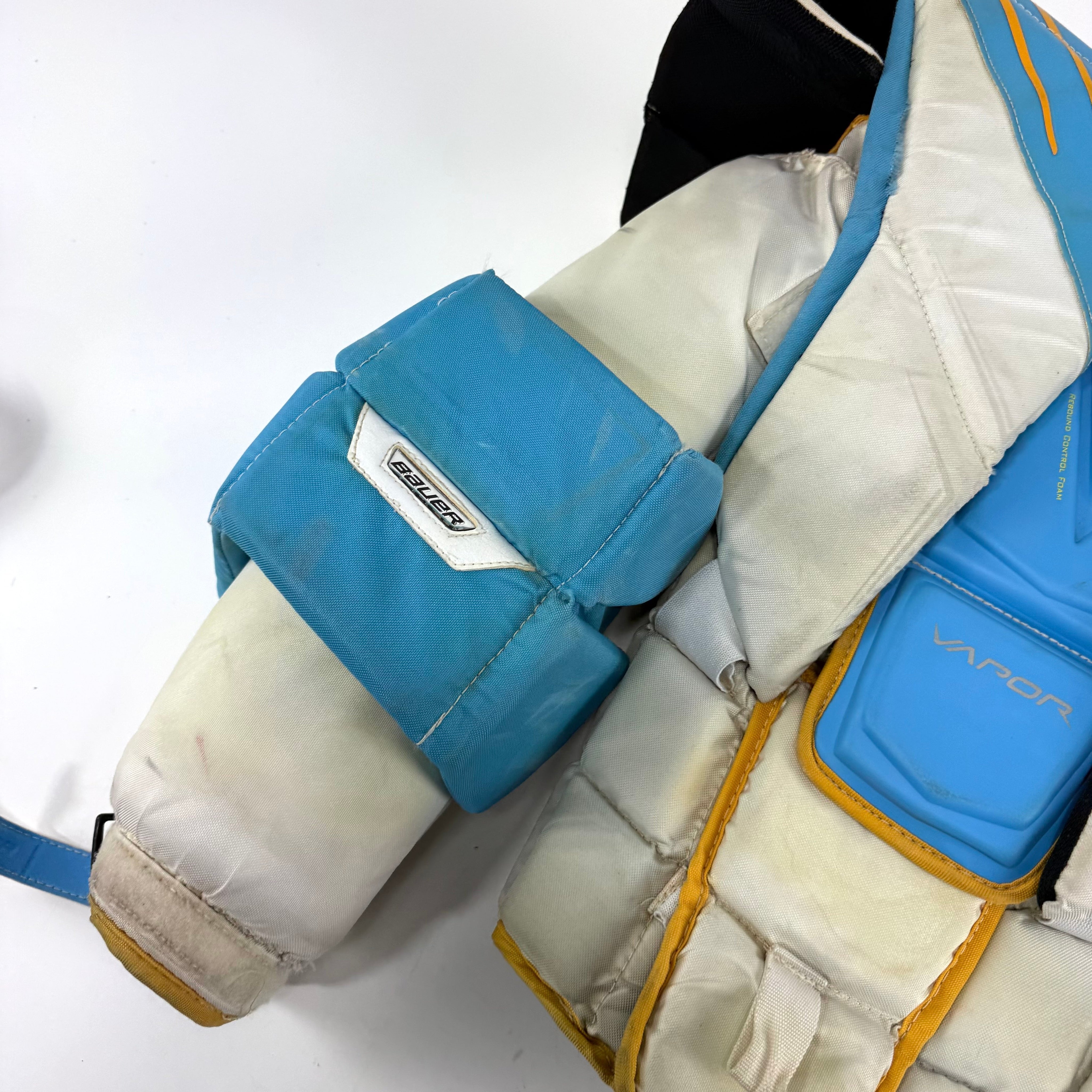 Used Bauer Vapor Hyperlite Goalie Chest Protector | Sr XL - Top Flight Hockey
