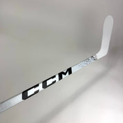 New Left White CCM Ribcor Trigger 9 Pro | 85 Flex P28 Curve Grip | E786 - Top Flight Hockey