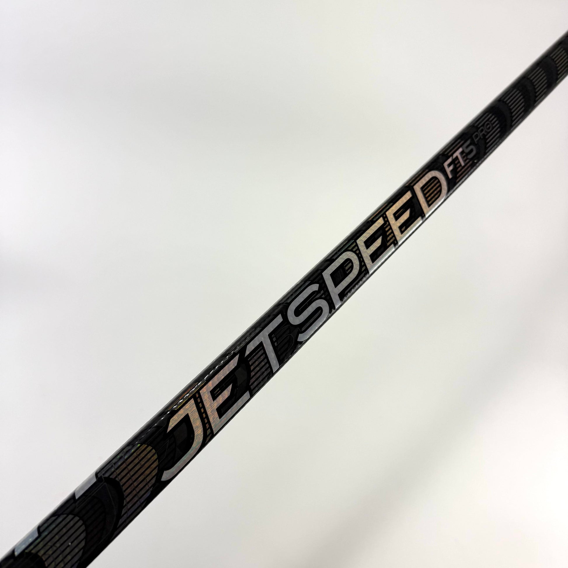Used Left Chrome CCM Jetspeed FT5 Pro | 85 Flex P90M Curve Grip | U138 - Top Flight Hockey