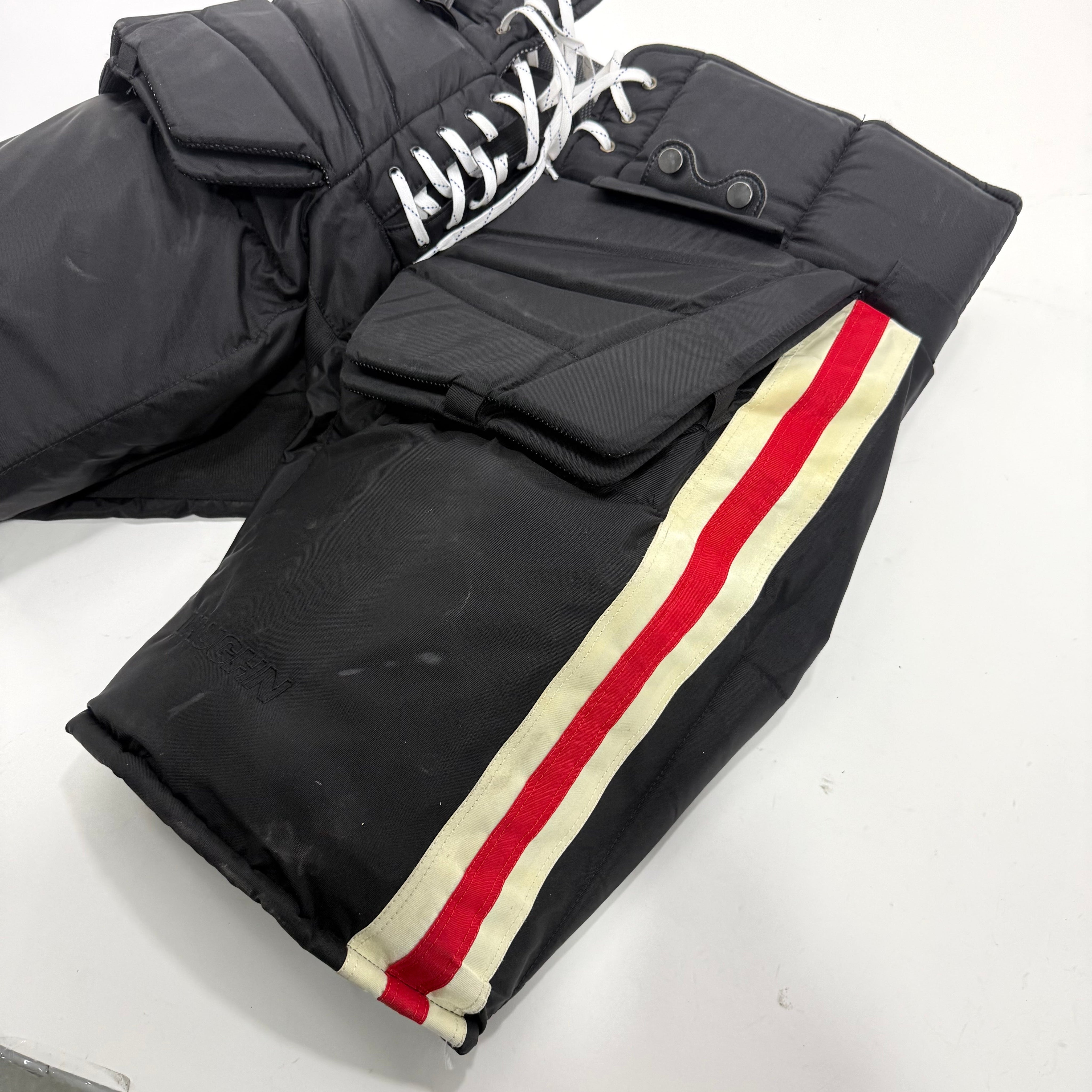 Used Black Chicago Blackhawks Winter Classic Vaughn Pro Goalie Pants | XL? | Soderblom | BH256 - Top Flight Hockey