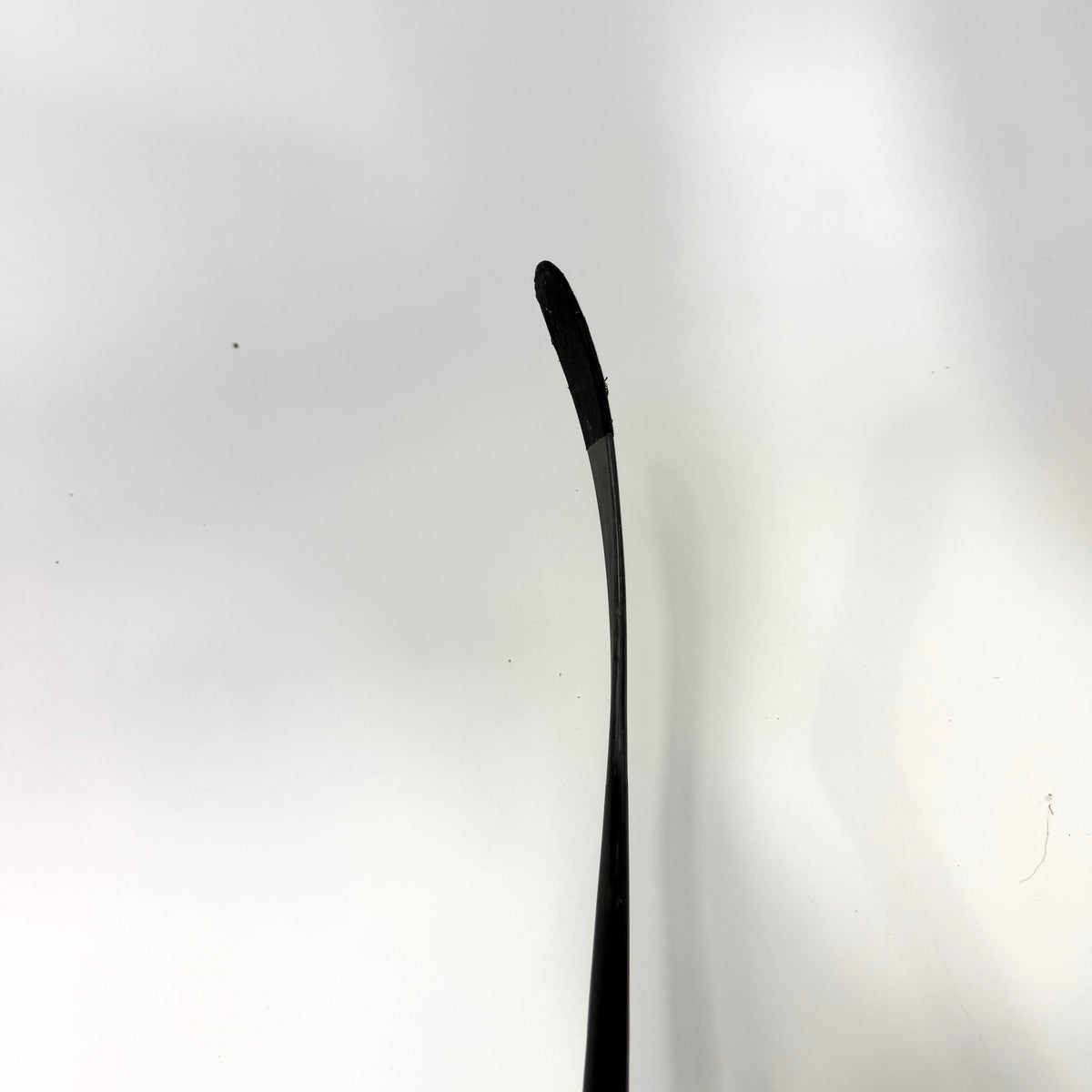 Used Right CCM Tacks XF Ghost | 75 Flex P28 Curve Grip | AB184 - Top Flight Hockey