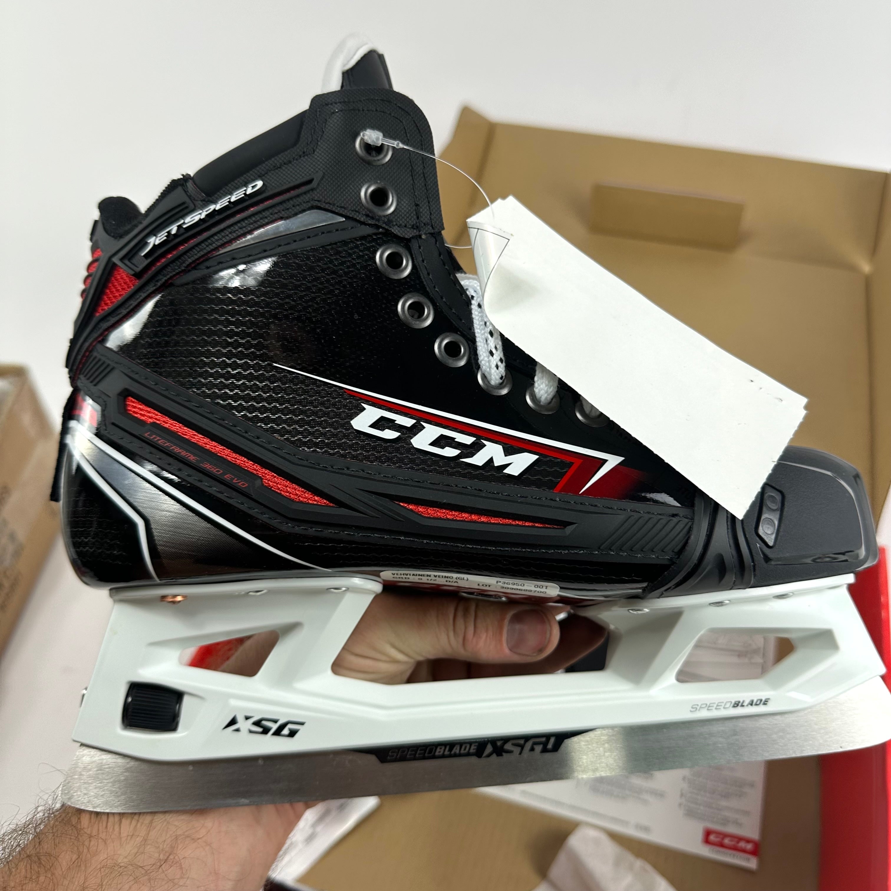 New CCM Jetspeed FT2 Goalie Skates | Size 8.5 D | M271