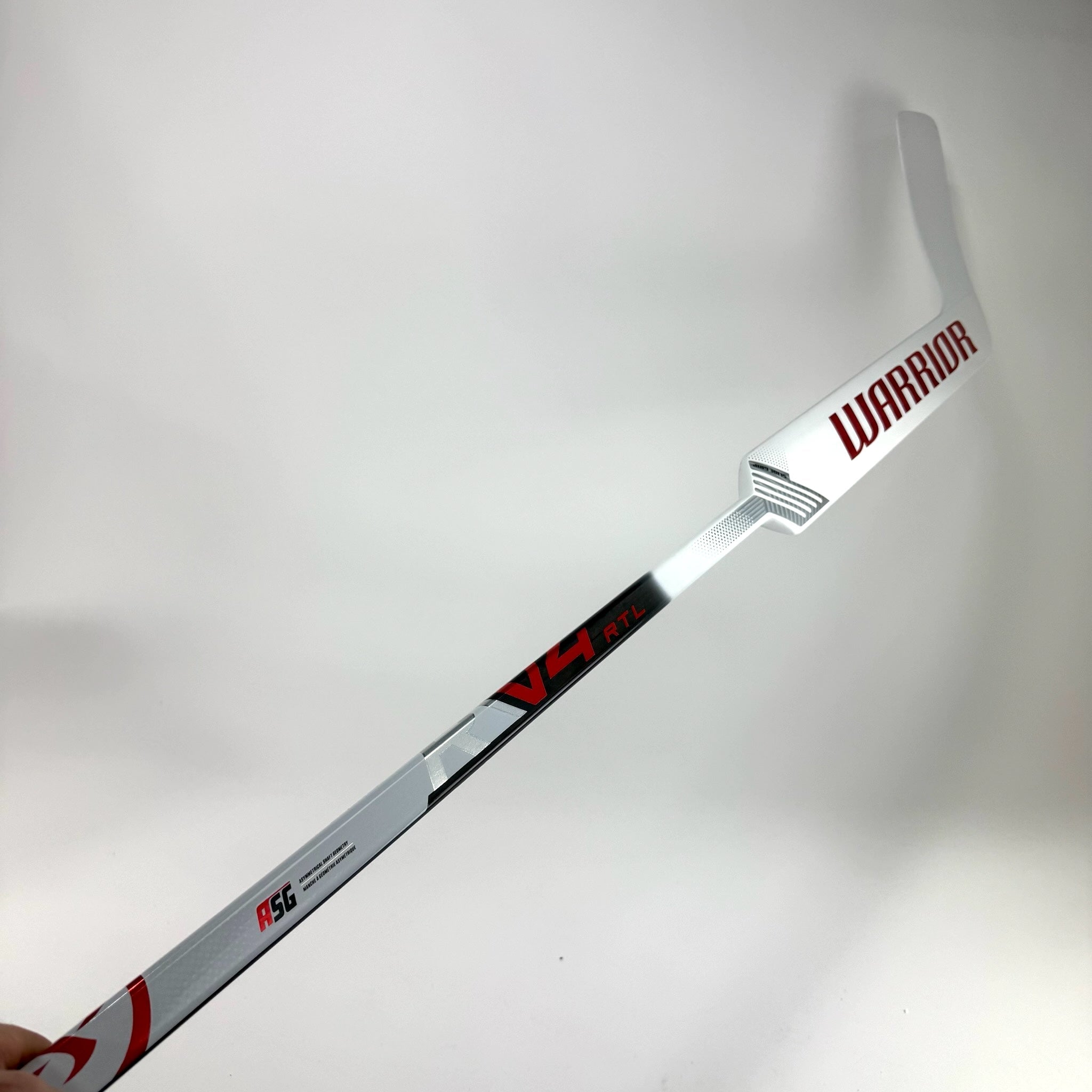 New Regular White and Red Warrior Ritual V4 | 26" Paddle W31 Curve | Bednar | J793 - Top Flight Hockey