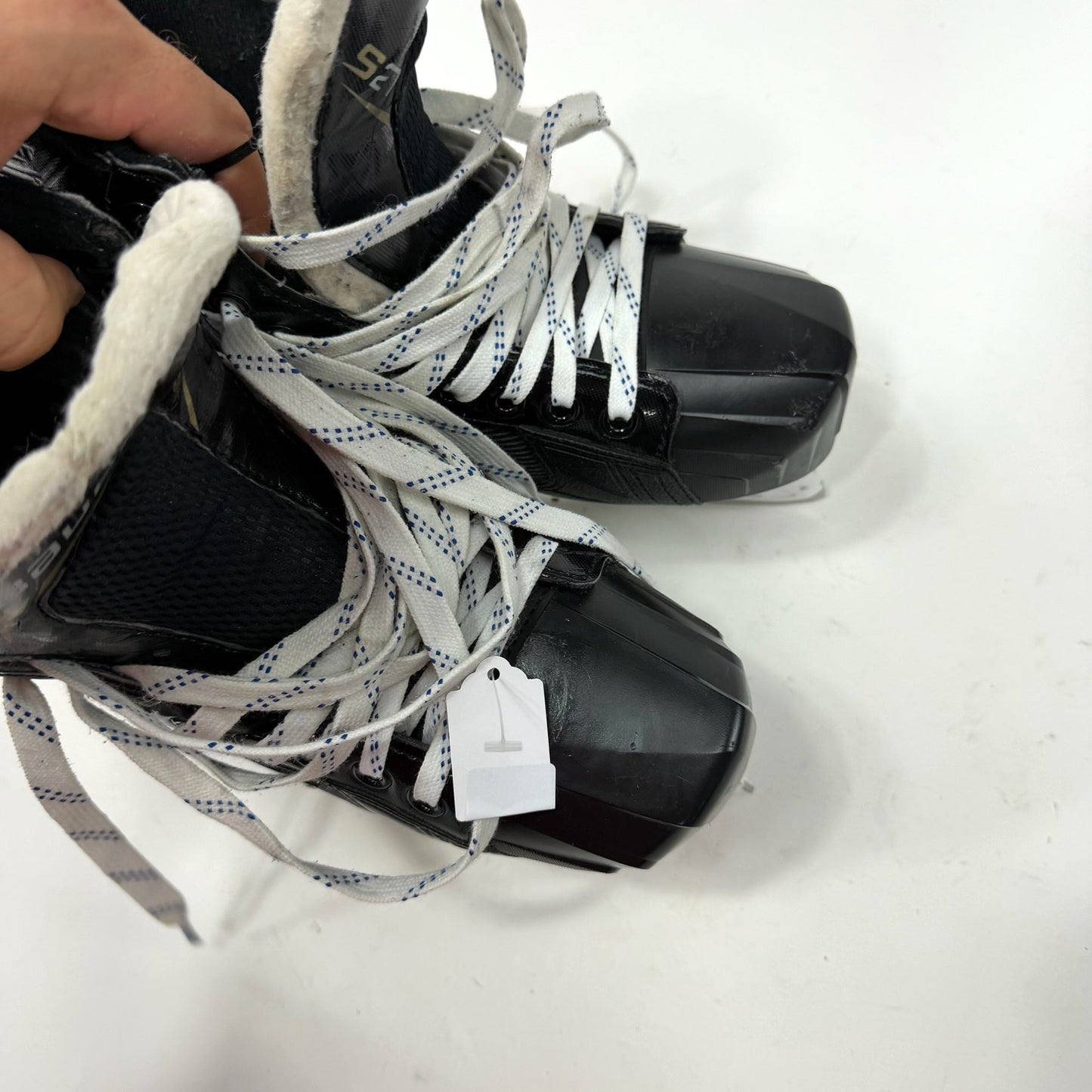 Used Bauer Supreme S27 Goalie Skates | Size 8 D | AB682