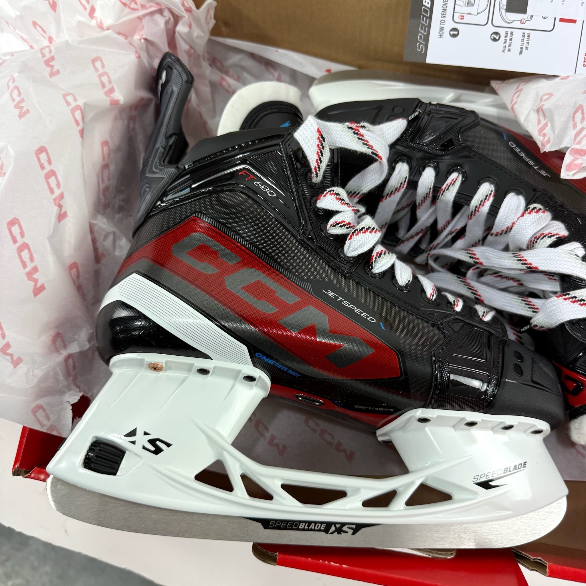New CCM Jetspeed FT680 Skates | 8 Wide - Top Flight Hockey
