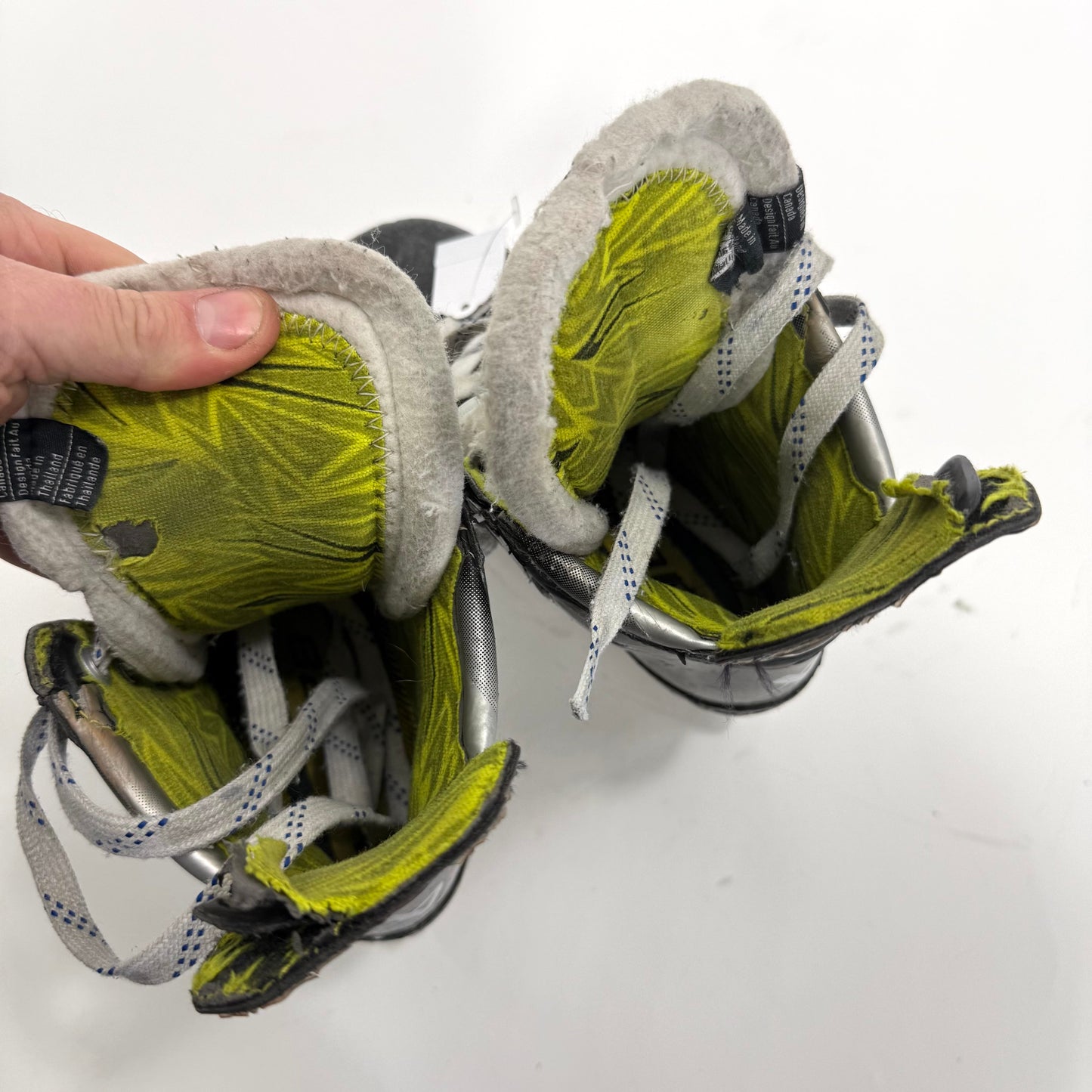Used Bauer Vapor X4 Skates | 1.5D | A69