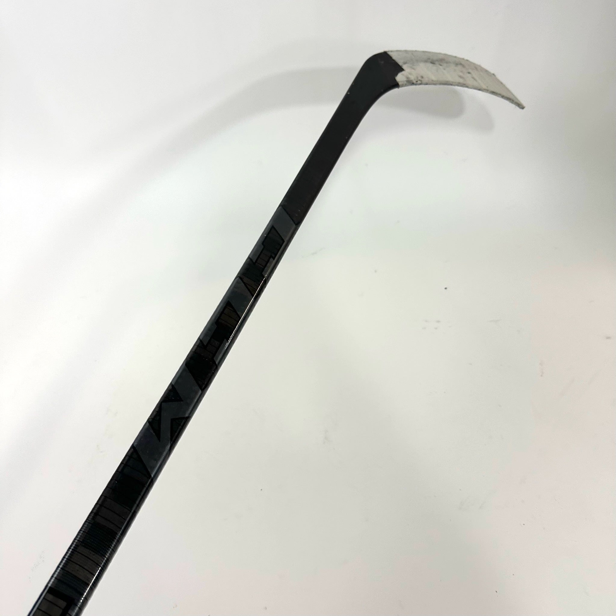 Used Left Handed CCM Ribcor Trigger 6 Pro 80 flex P28 Curve Grip | Q743