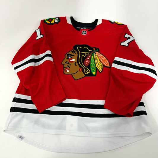 Blank #17 Home Chicago Blackhawks Team Issued Jersey 2022-2023 | 0-25620
