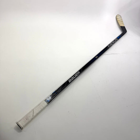 Use Left Bauer Nexus 1N | 77 Flex Custom P92 Curve Grip | Kucherov | BH231