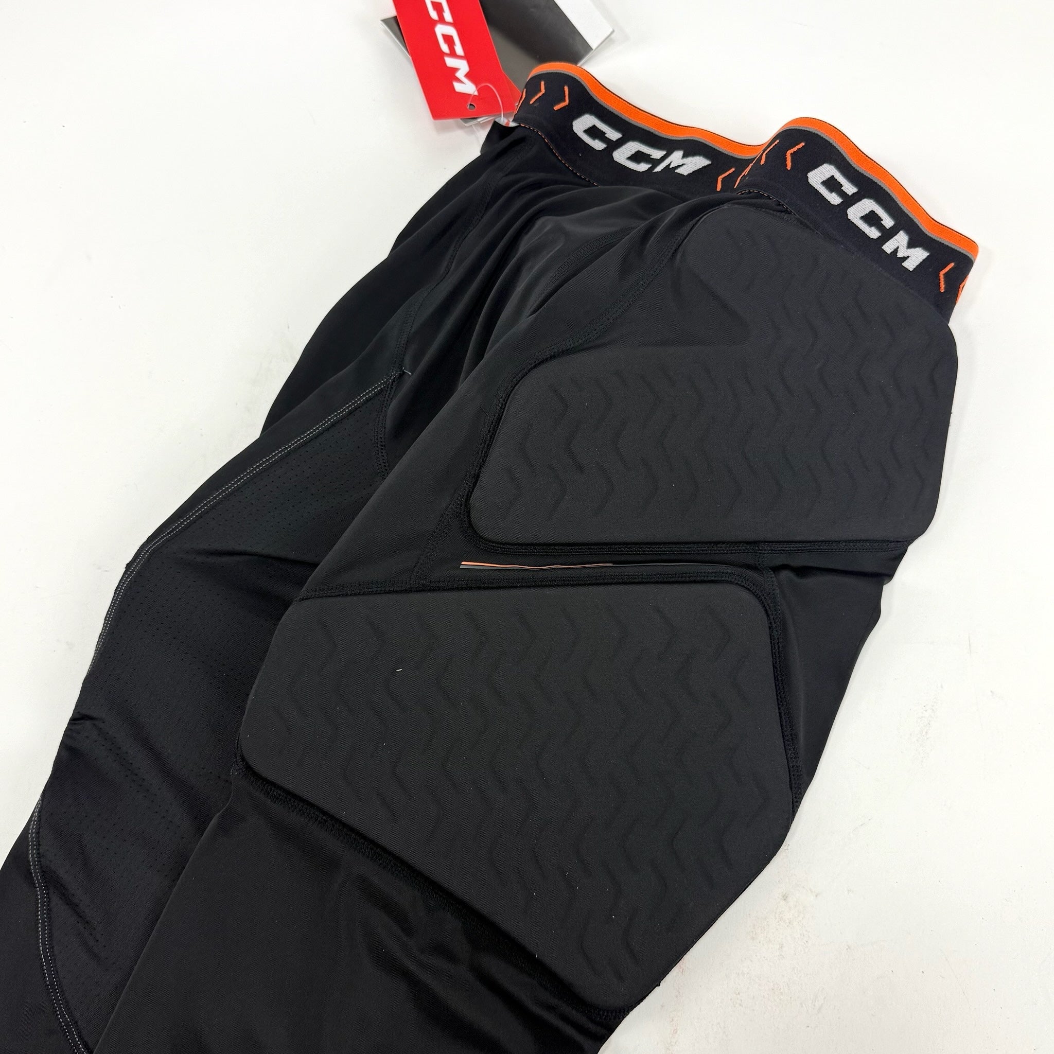 New CCM Padded Ref Compression Girdle | Sr Medium - Top Flight Hockey