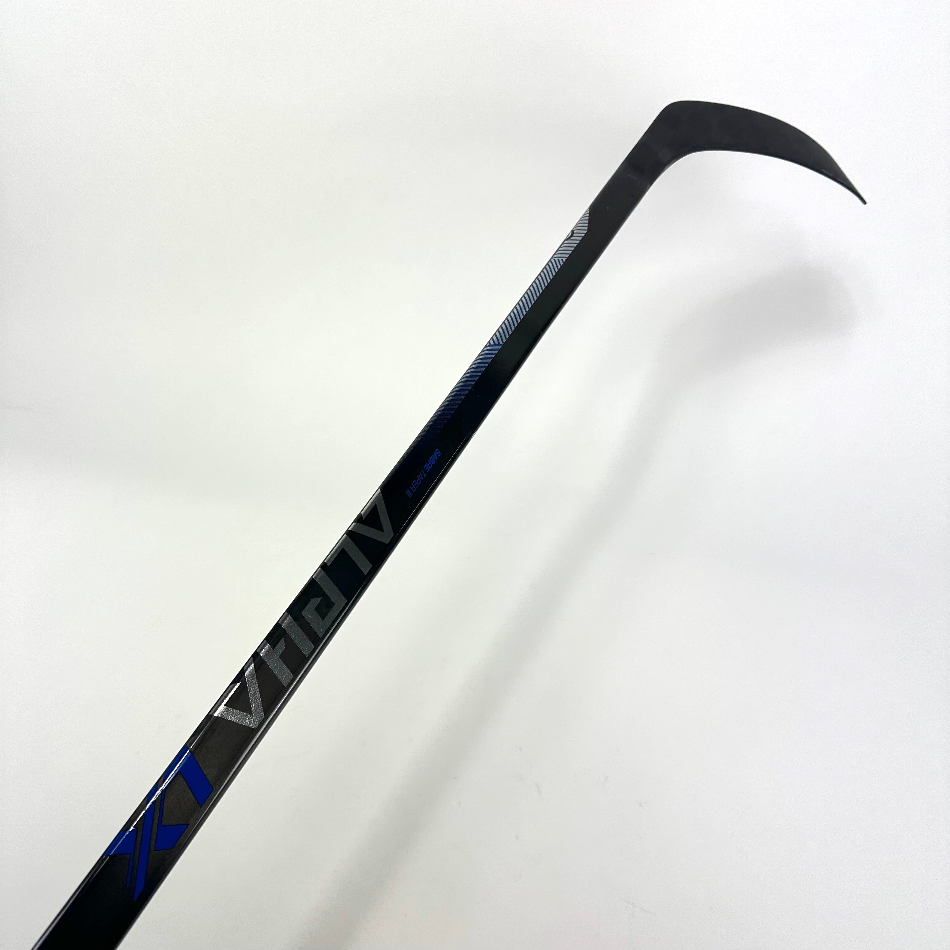 New Left Warrior Alpha LX Pro | 90 Flex P28M Curve Grip | Cirelli | TBL313