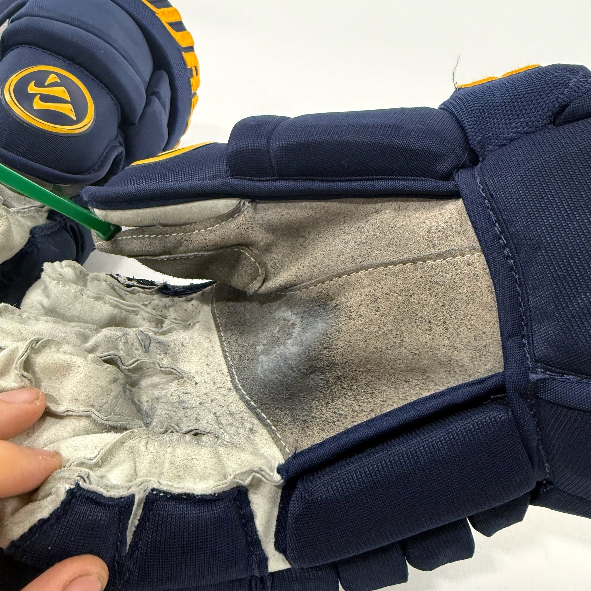 Used Navy STL Blues Warrior Alpha DX Pro Gloves | 14" | Babcock | D96 - Top Flight Hockey