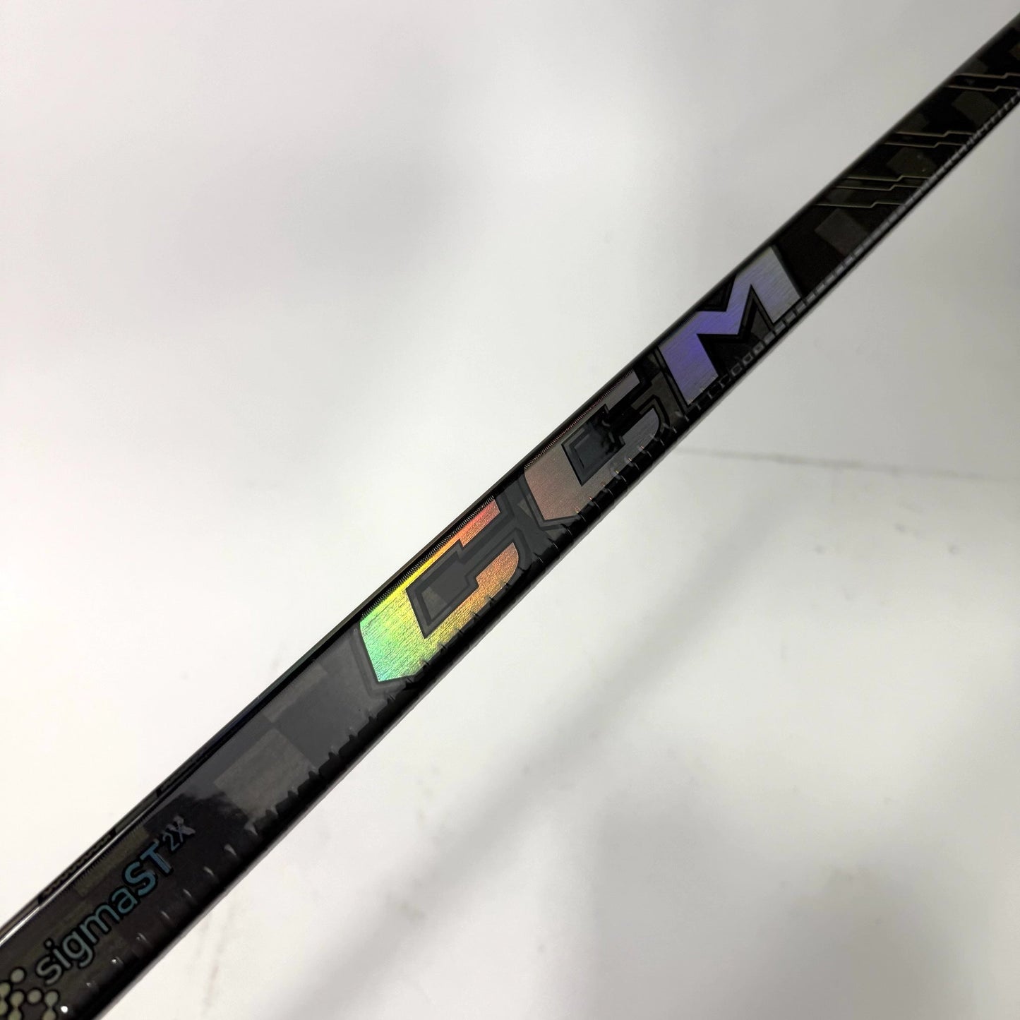 New Right CCM Tacks XF Ghost | 85 Flex P19 Curve Grip | J240 - Top Flight Hockey