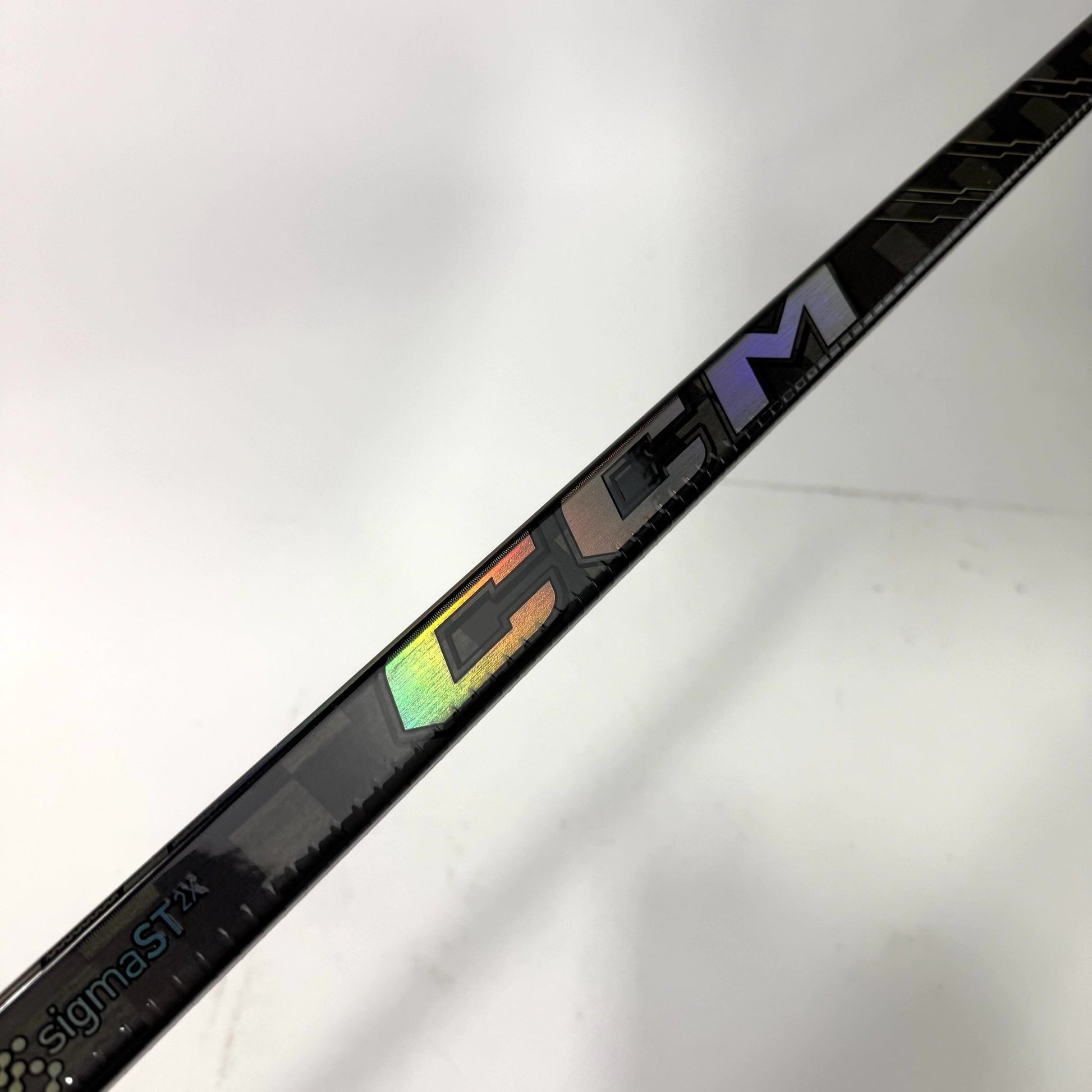 New Right CCM Tacks XF Ghost | 85 Flex P19 Curve Grip | J240 - Top Flight Hockey